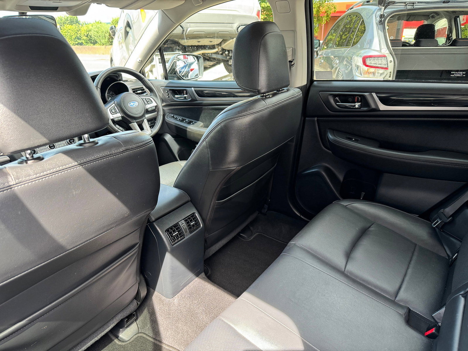Subaru Outback 2.5i SE Premium Estate 5dr Petrol Lineartronic 4WD Euro 6 (s/s) (175 ps) 5dr Automatic 2016