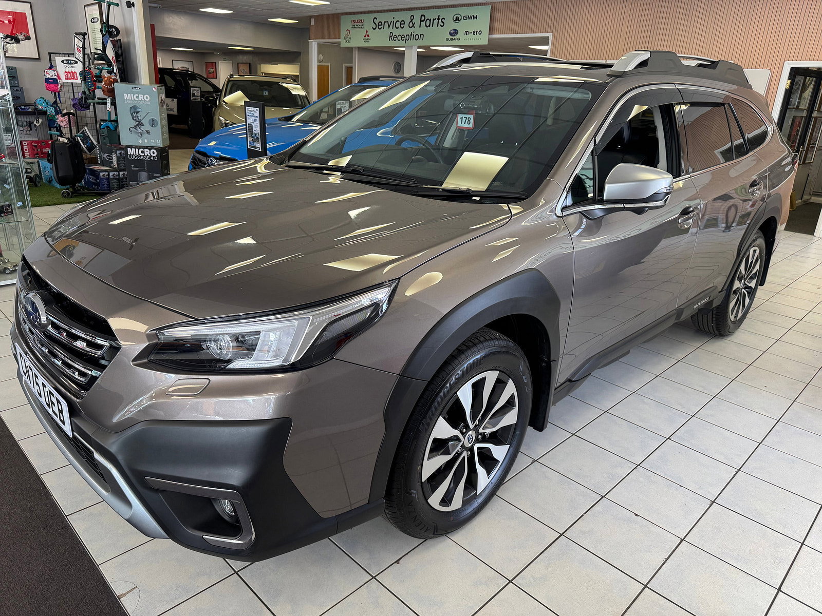 Subaru Outback 2.5i Touring Estate 5dr Petrol Lineartronic 4WD Euro 6 (s/s) (169 ps) 5dr Automatic 2025