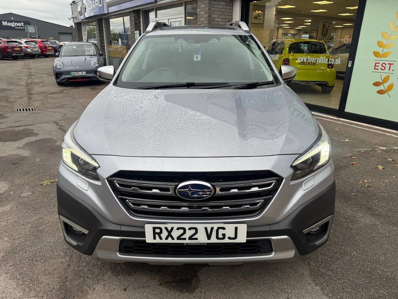 Subaru Outback 2.5i Touring Estate 5dr Petrol Lineartronic 4WD Euro 6 (s/s) (169 ps) 5dr Automatic 2022