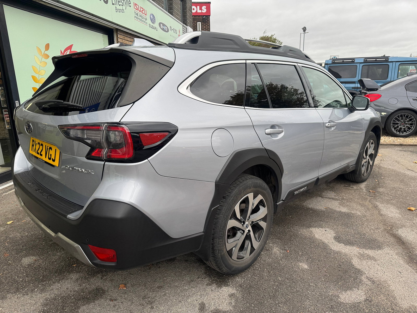 Subaru Outback 2.5i Touring Estate 5dr Petrol Lineartronic 4WD Euro 6 (s/s) (169 ps) 5dr Automatic 2022