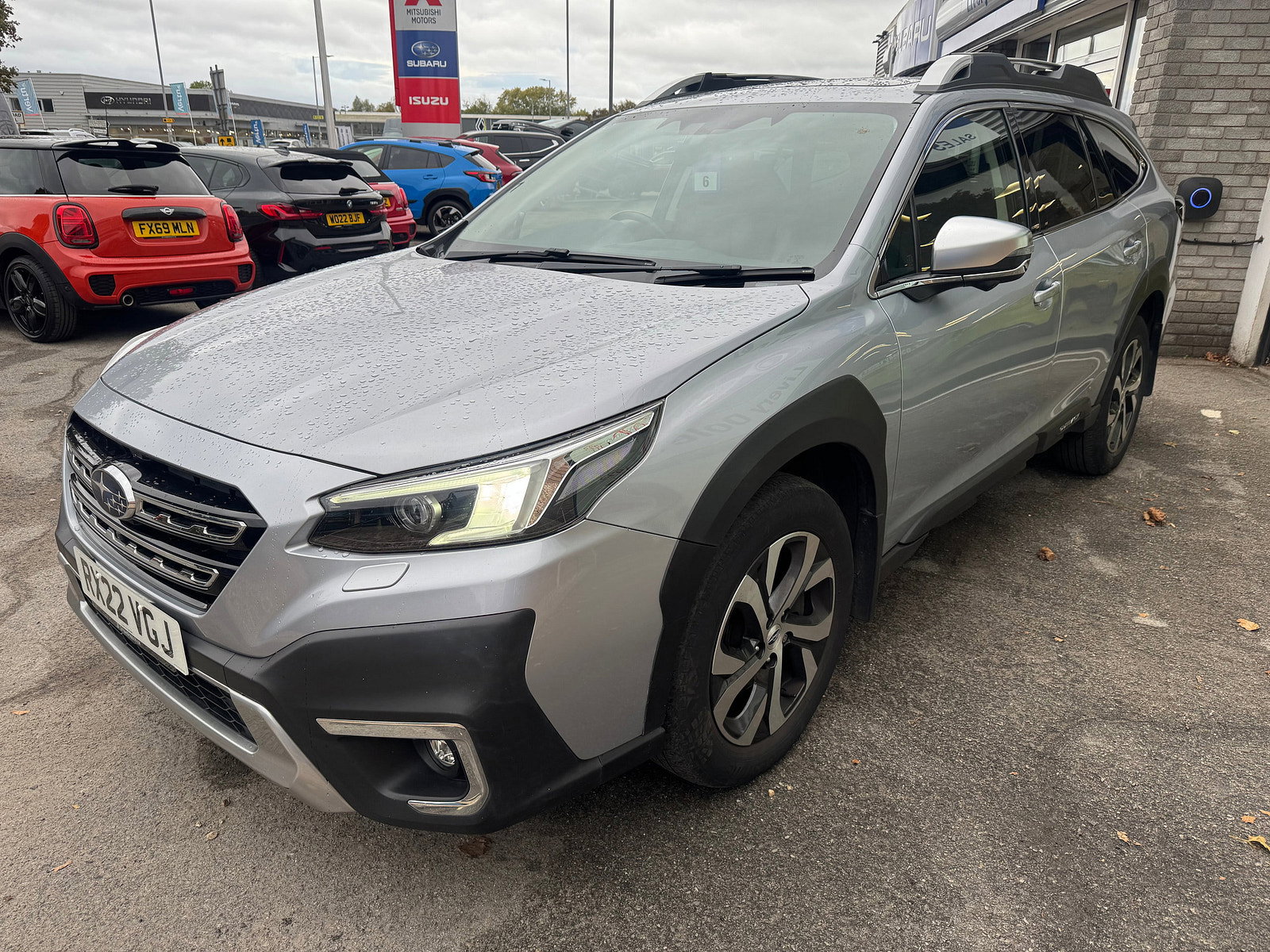 Subaru Outback 2.5i Touring Estate 5dr Petrol Lineartronic 4WD Euro 6 (s/s) (169 ps) 5dr Automatic 2022