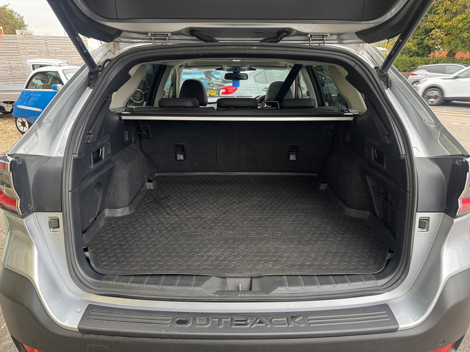 Subaru Outback 2.5i Touring Estate 5dr Petrol Lineartronic 4WD Euro 6 (s/s) (169 ps) 5dr Automatic 2022