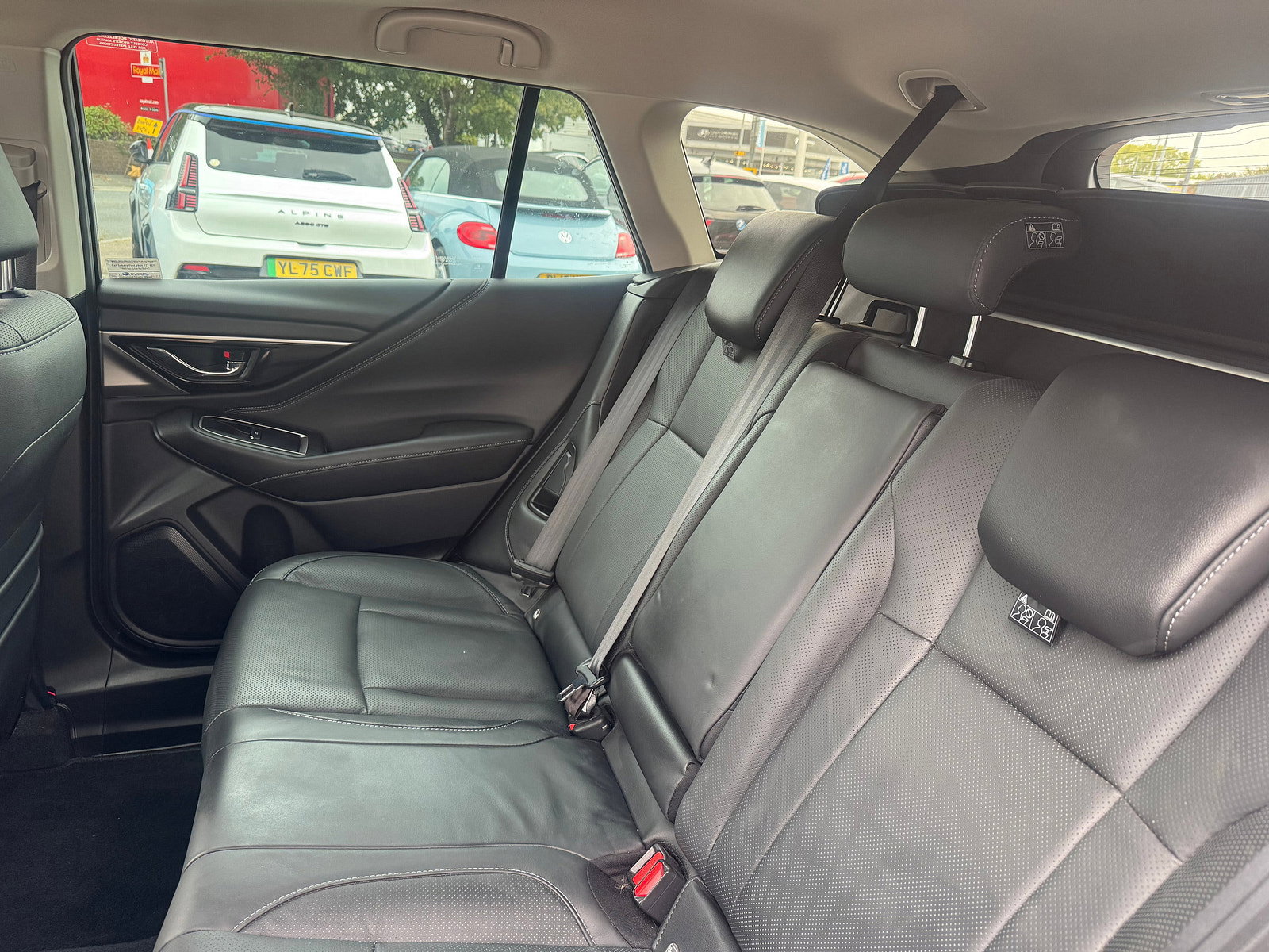 Subaru Outback 2.5i Touring Estate 5dr Petrol Lineartronic 4WD Euro 6 (s/s) (169 ps) 5dr Automatic 2023