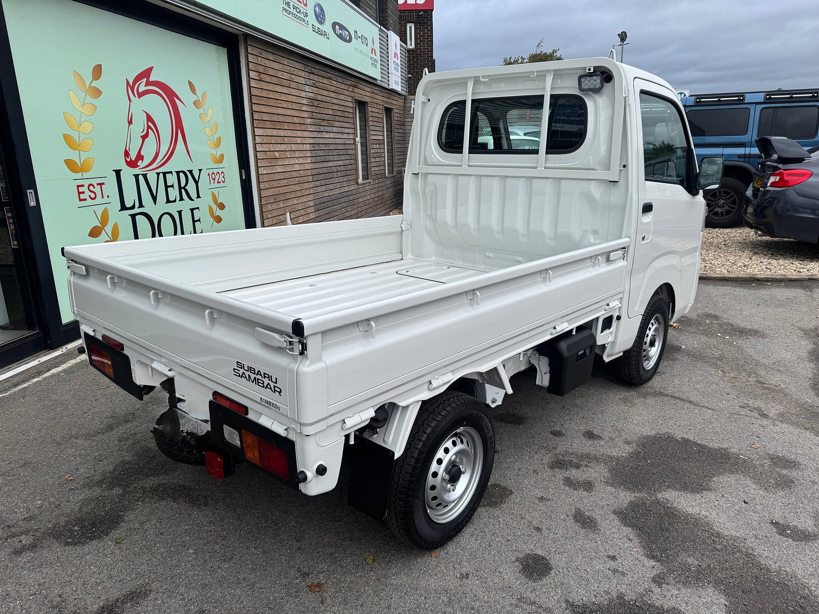 Subaru Sambar Sambar Minicab Pickup 2dr Manual 2026