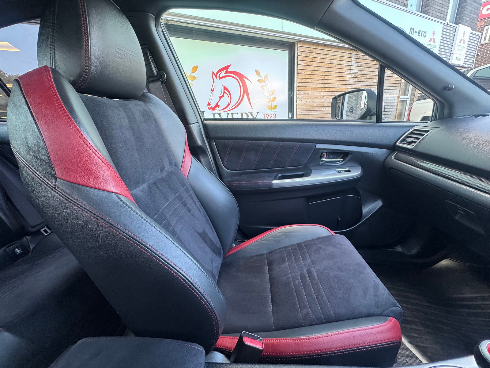 Subaru WRX STI 2.5T Type UK Saloon 4dr Petrol Manual 4WD Euro 6 (300 ps) 4dr Manual 2018