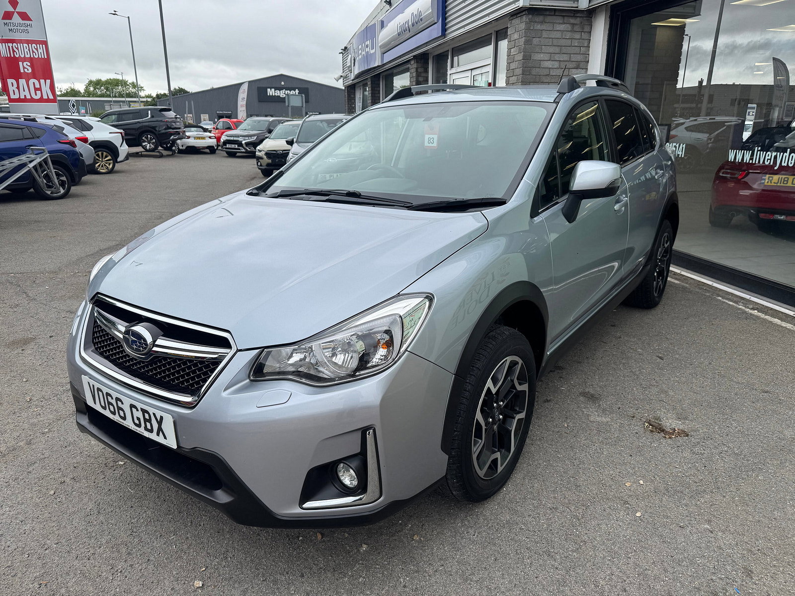 Subaru XV 2.0i SE SUV 5dr Petrol Lineartronic 4WD Euro 6 (s/s) (150 ps) 5dr Automatic 2016