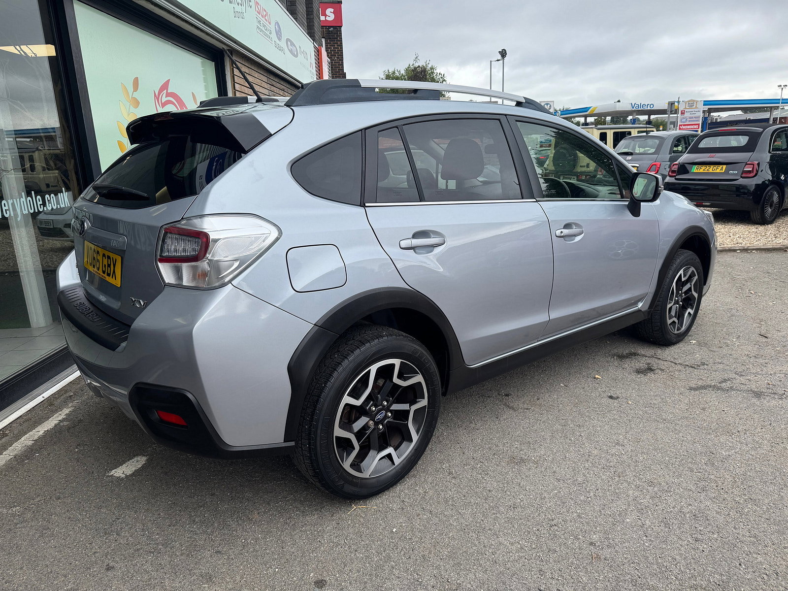 Subaru XV 2.0i SE SUV 5dr Petrol Lineartronic 4WD Euro 6 (s/s) (150 ps) 5dr Automatic 2016