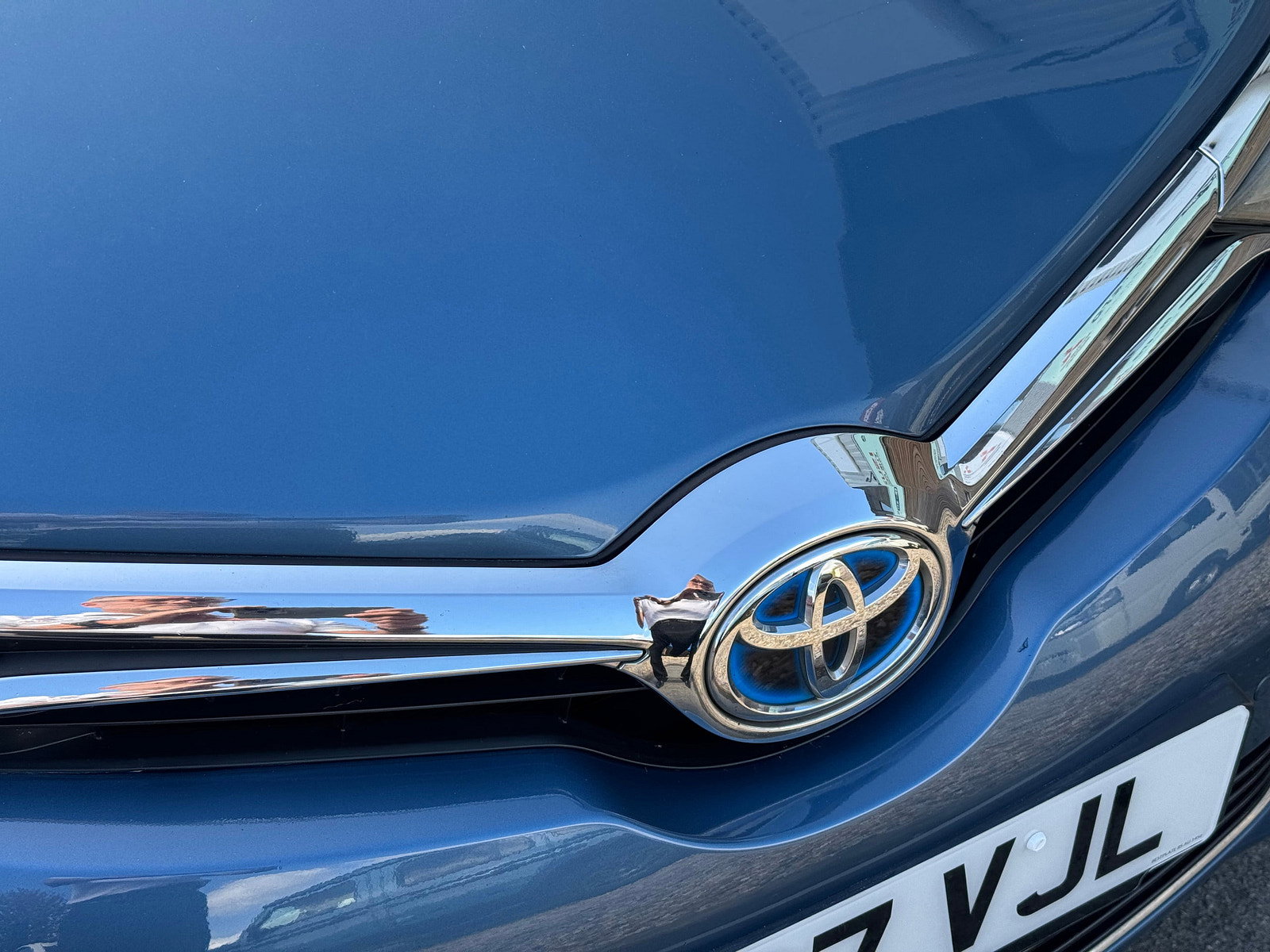 Toyota Auris 1.8 VVT-h Excel Hatchback 5dr Petrol Hybrid CVT Euro 6 (s/s) (Safety Sense) (136 ps) 5dr Automatic 2017