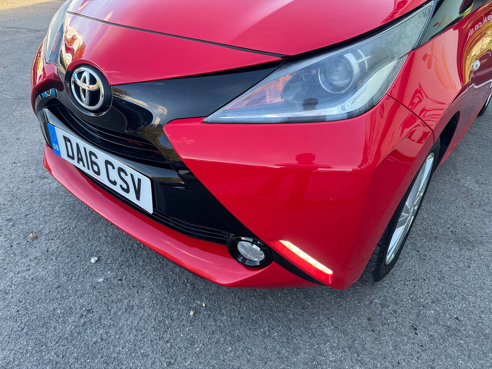 Toyota Aygo 1.0 VVT-i x-pression Hatchback 5dr Petrol Manual Euro 6 (68 ps) 5dr Manual 2016