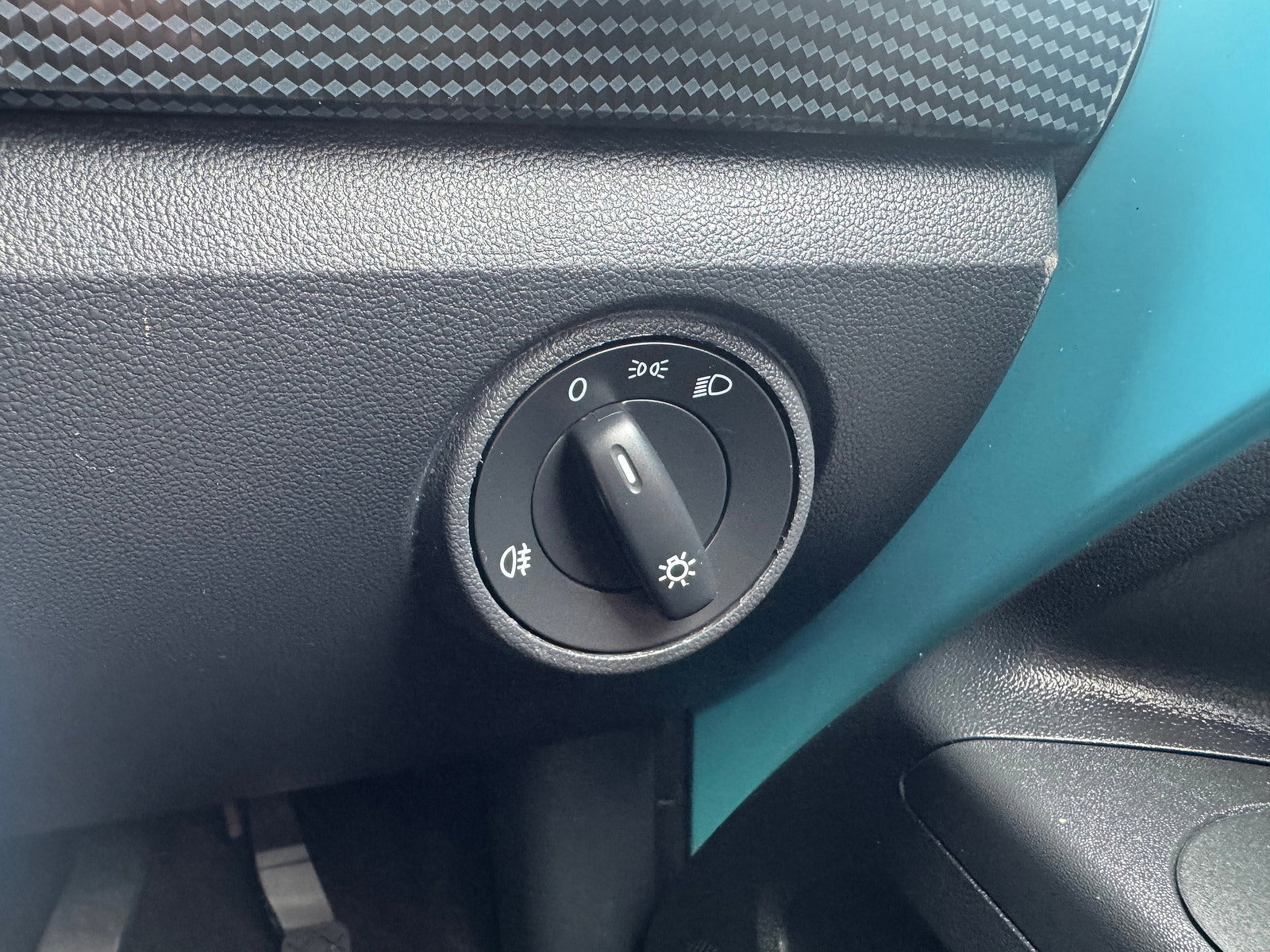 Volkswagen up! 1.0 Black Edition Hatchback 5dr Petrol Manual Euro 6 (s/s) (65 ps) 5dr Manual 2023