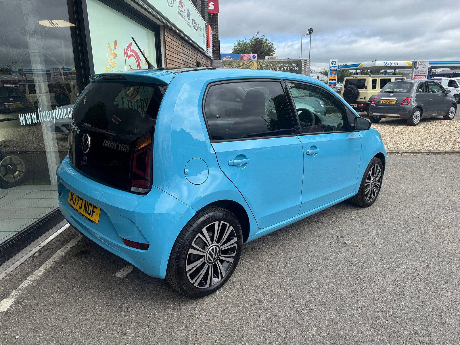 Volkswagen up! 1.0 Black Edition Hatchback 5dr Petrol Manual Euro 6 (s/s) (65 ps) 5dr Manual 2023