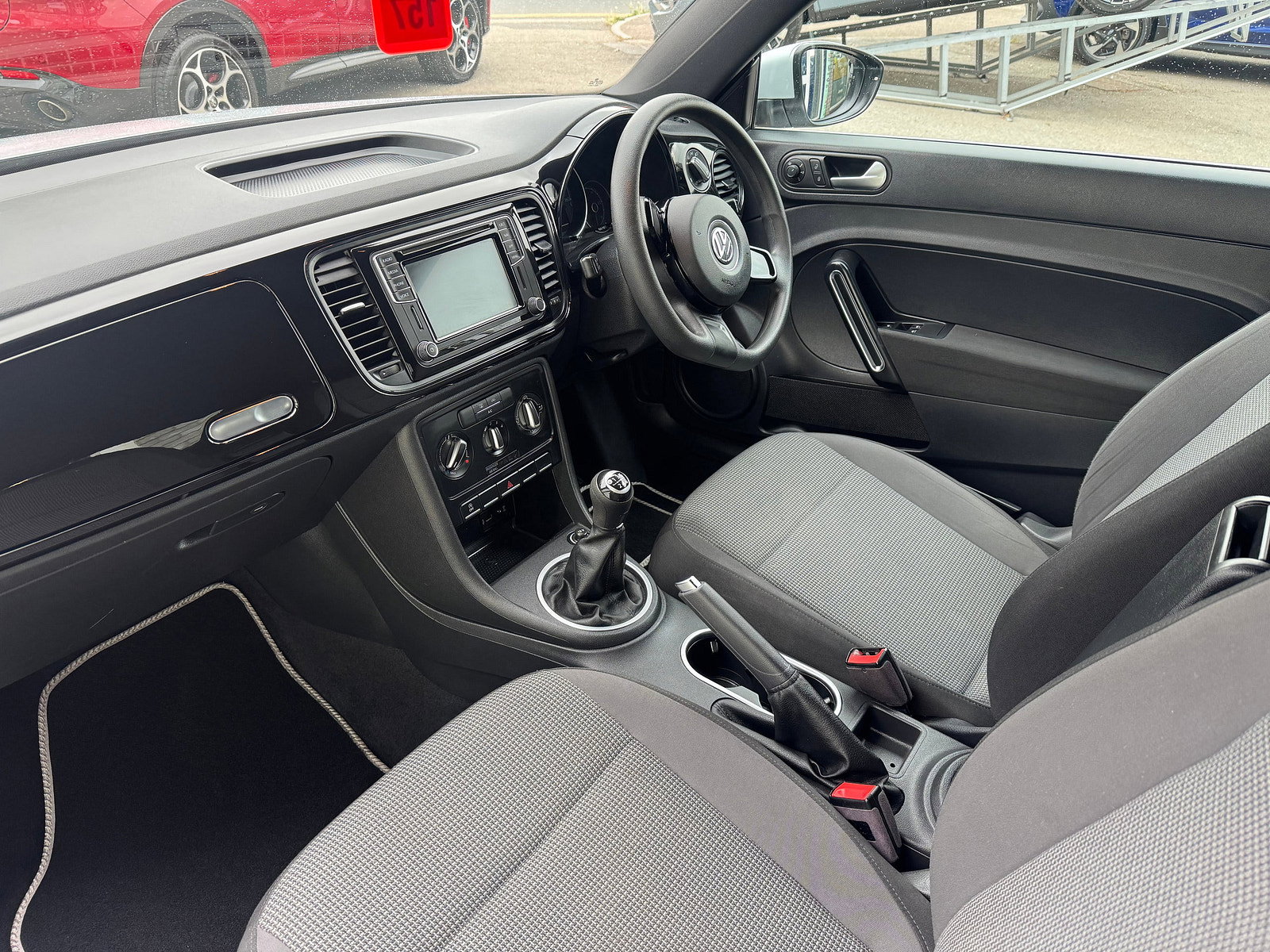 Volkswagen Beetle 1.2 TSI Cabriolet 2dr Petrol Manual Euro 6 (s/s) (105 ps) 2dr Manual 2018