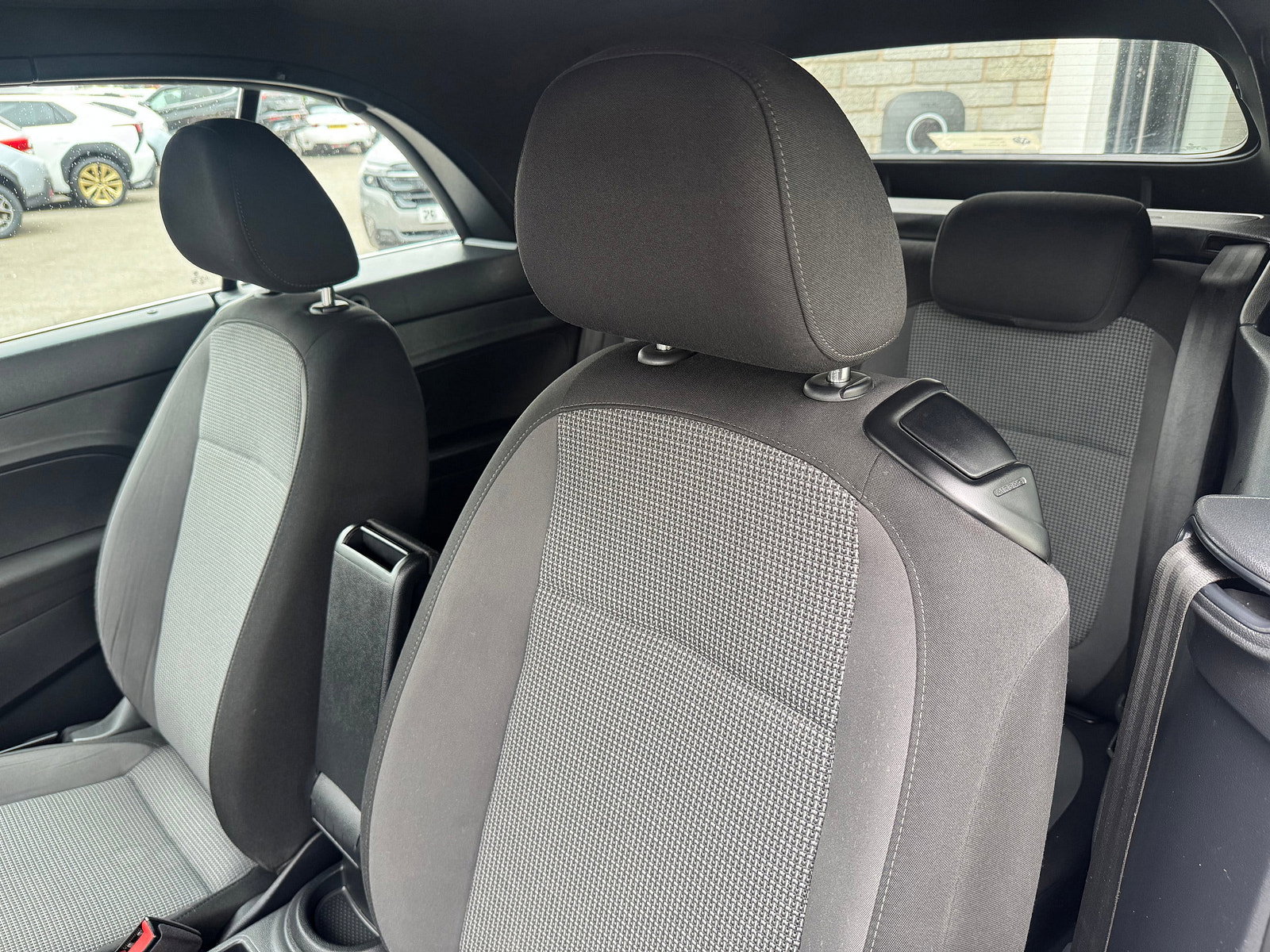 Volkswagen Beetle 1.2 TSI Cabriolet 2dr Petrol Manual Euro 6 (s/s) (105 ps) 2dr Manual 2018