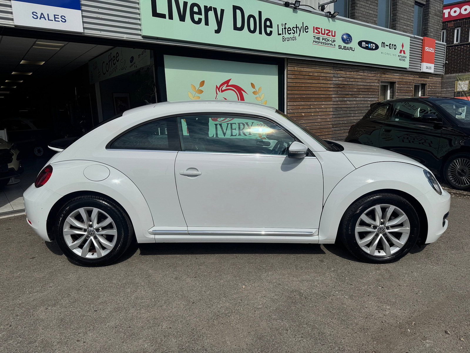 Volkswagen Beetle 1.4 TSI BlueMotion Tech Design Hatchback 3dr Petrol Manual Euro 6 (s/s) (150 ps) 3dr Manual 2016