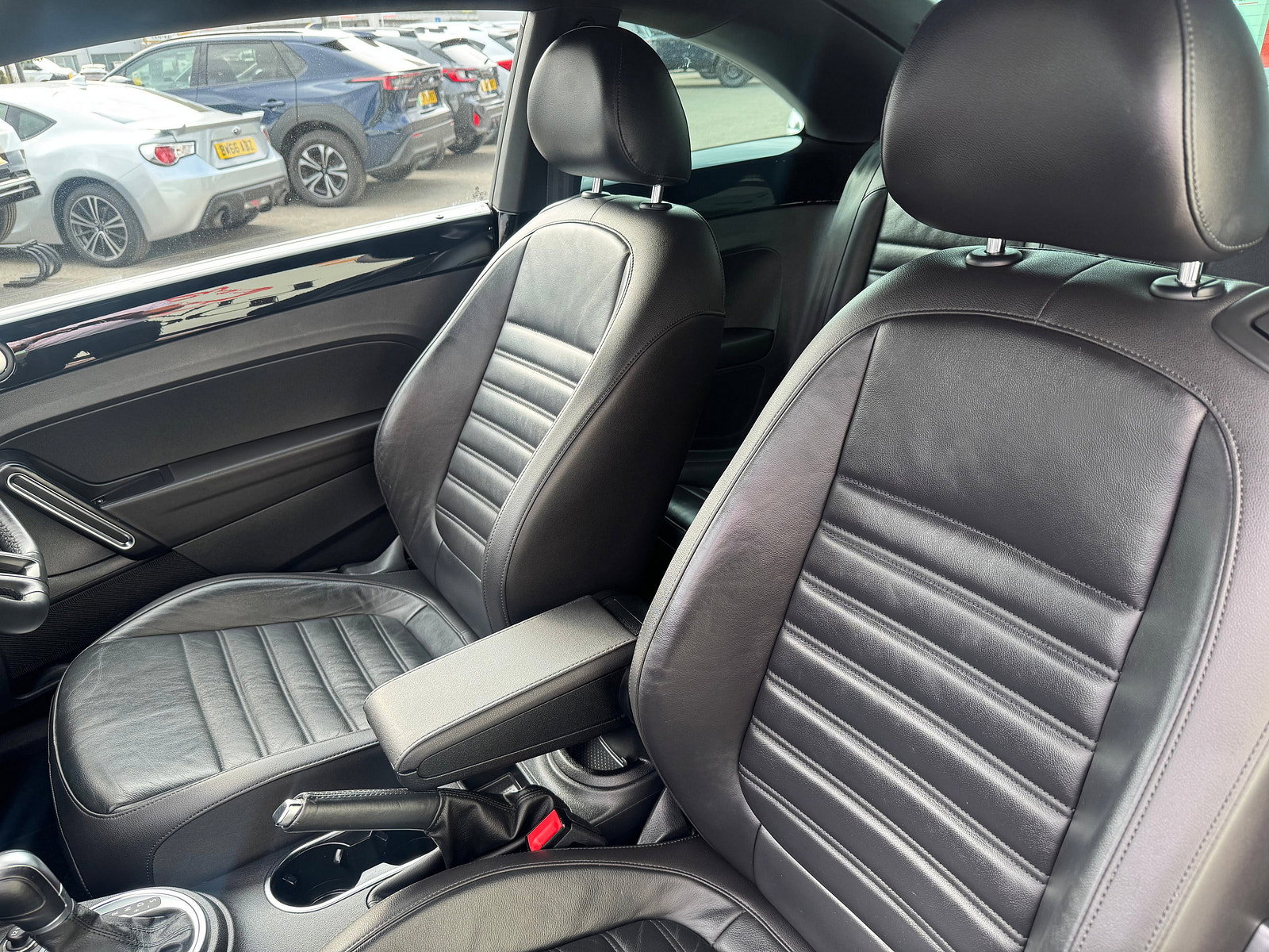 Volkswagen Beetle 2.0 TSI Turbo Black Hatchback 3dr Petrol DSG Euro 5 (210 ps) 3dr Automatic 2015