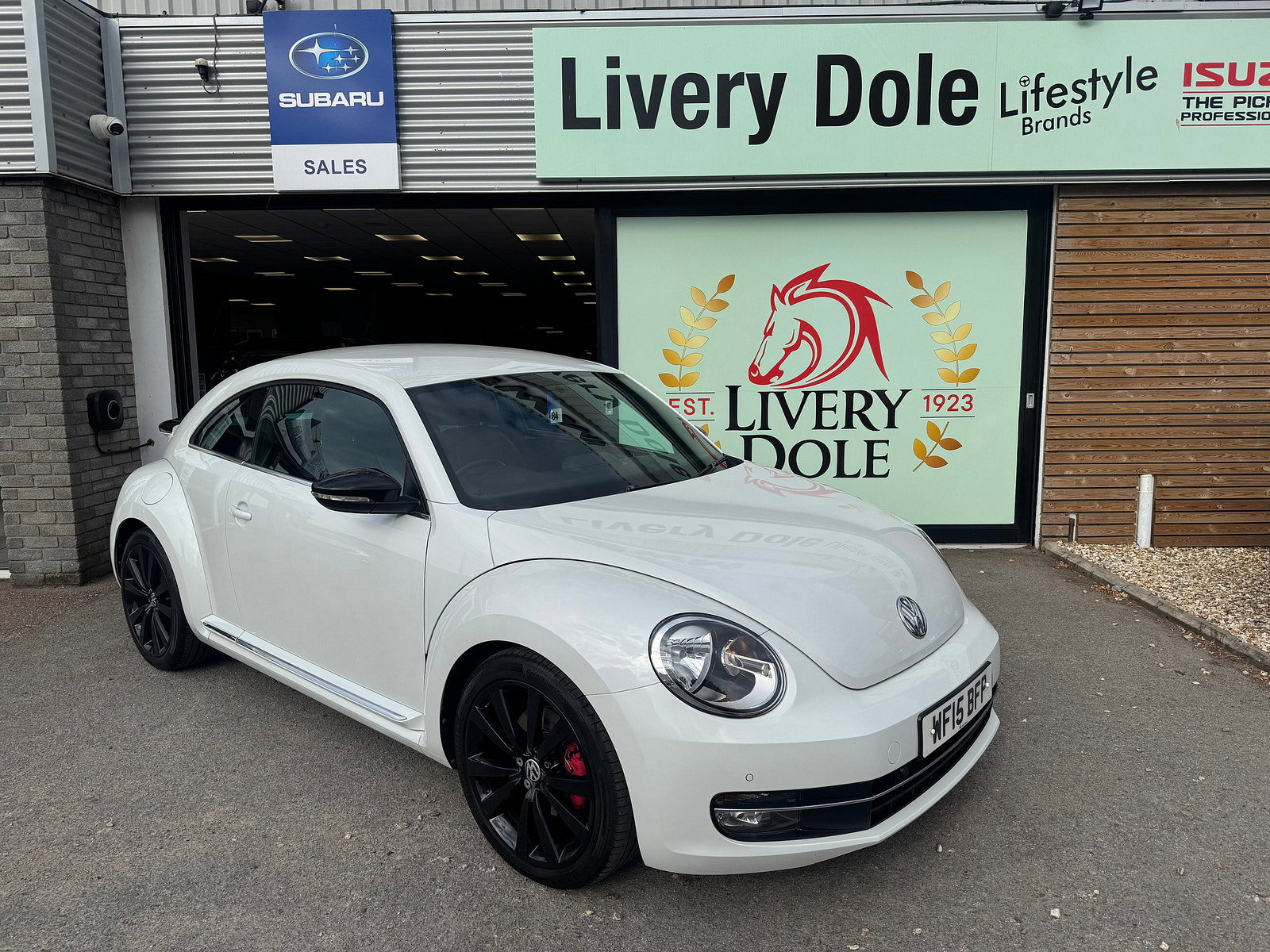 Volkswagen Beetle 2.0 TSI Turbo Black Hatchback 3dr Petrol DSG Euro 5 (210 ps) 3dr Automatic 2015