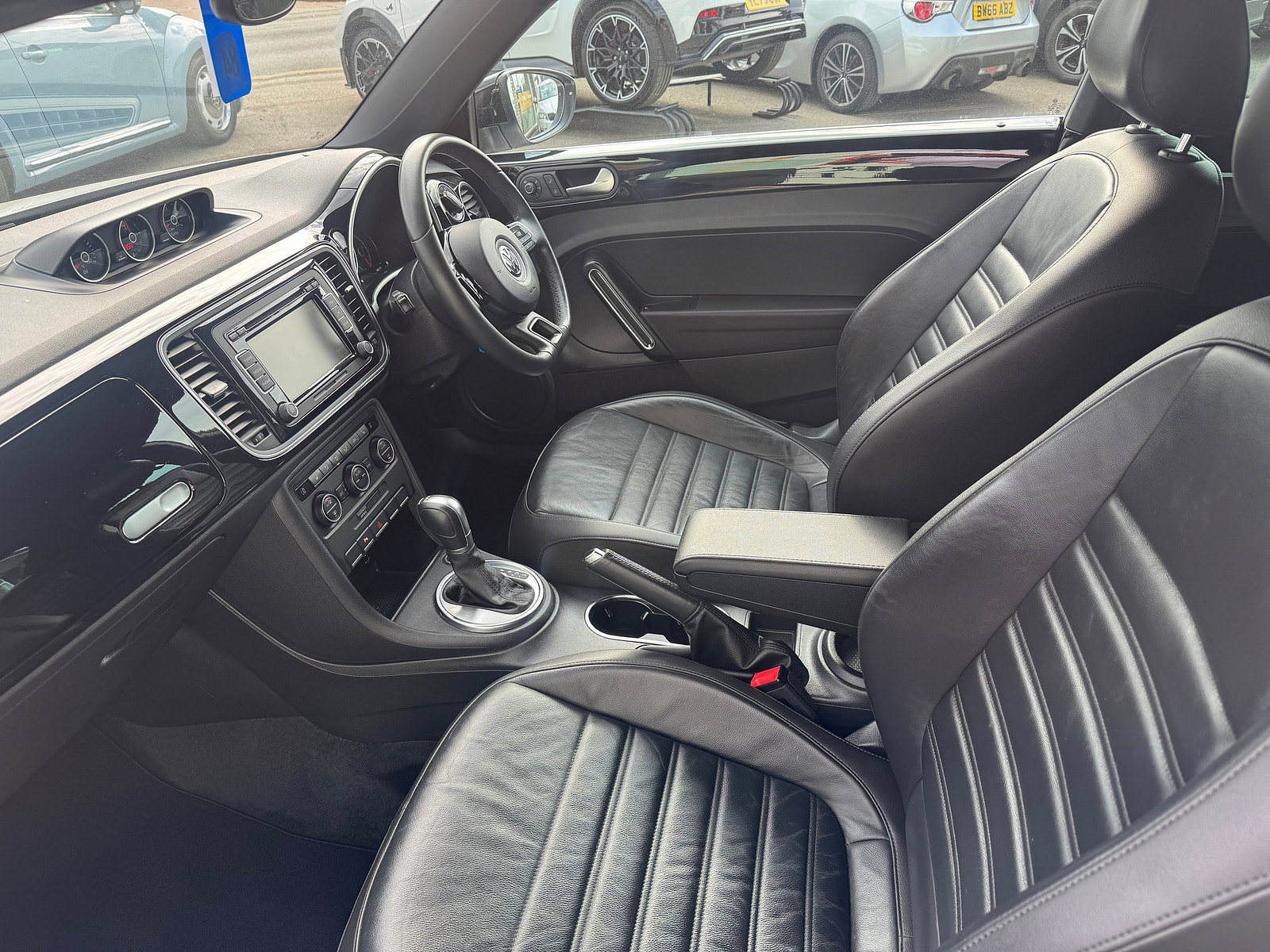Volkswagen Beetle 2.0 TSI Turbo Black Hatchback 3dr Petrol DSG Euro 5 (210 ps) 3dr Automatic 2015