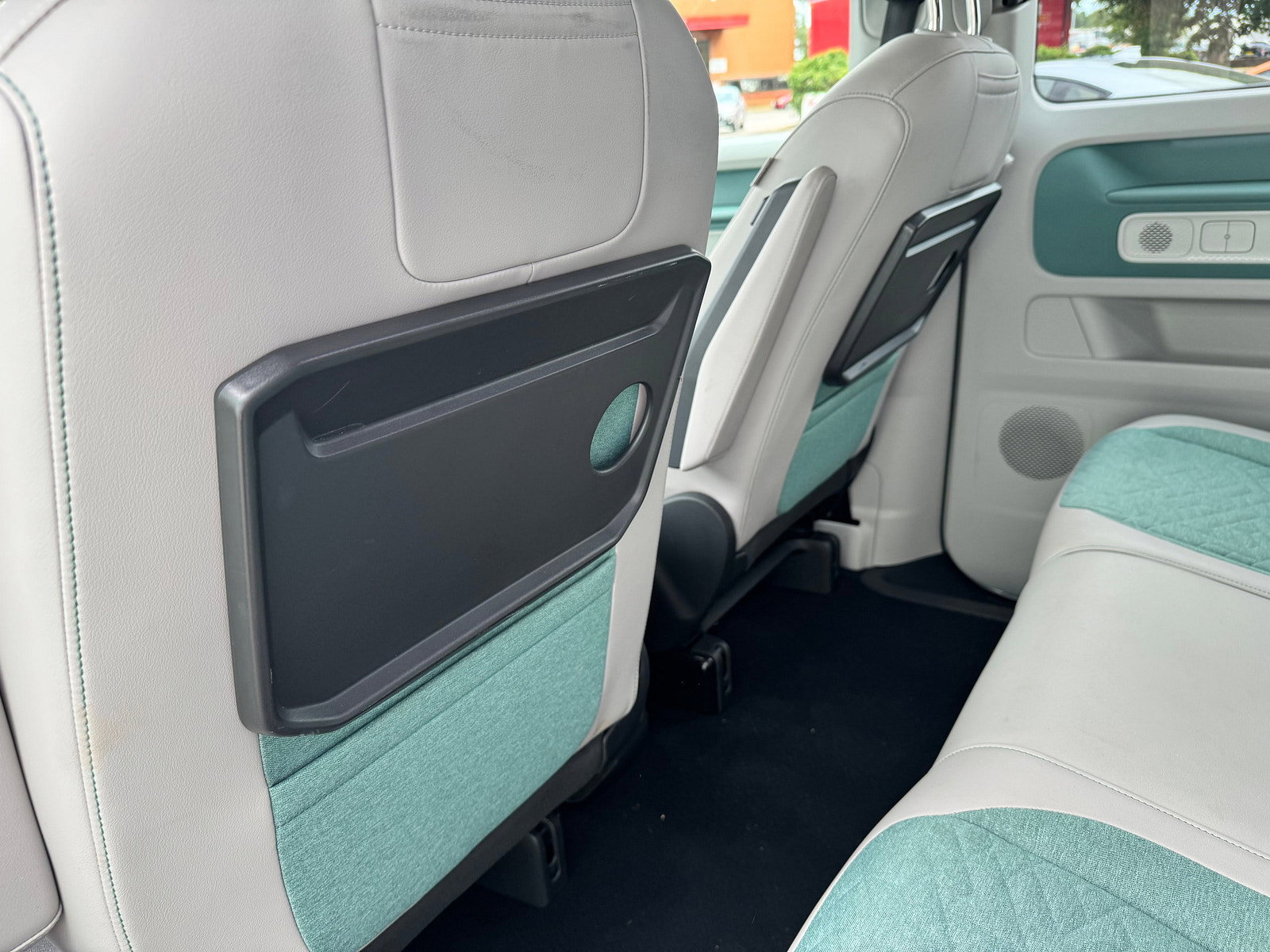 Volkswagen ID. Buzz Pro 77kWh 1ST Edition MPV 5dr Electric Auto (204 ps) 5dr Automatic 2023