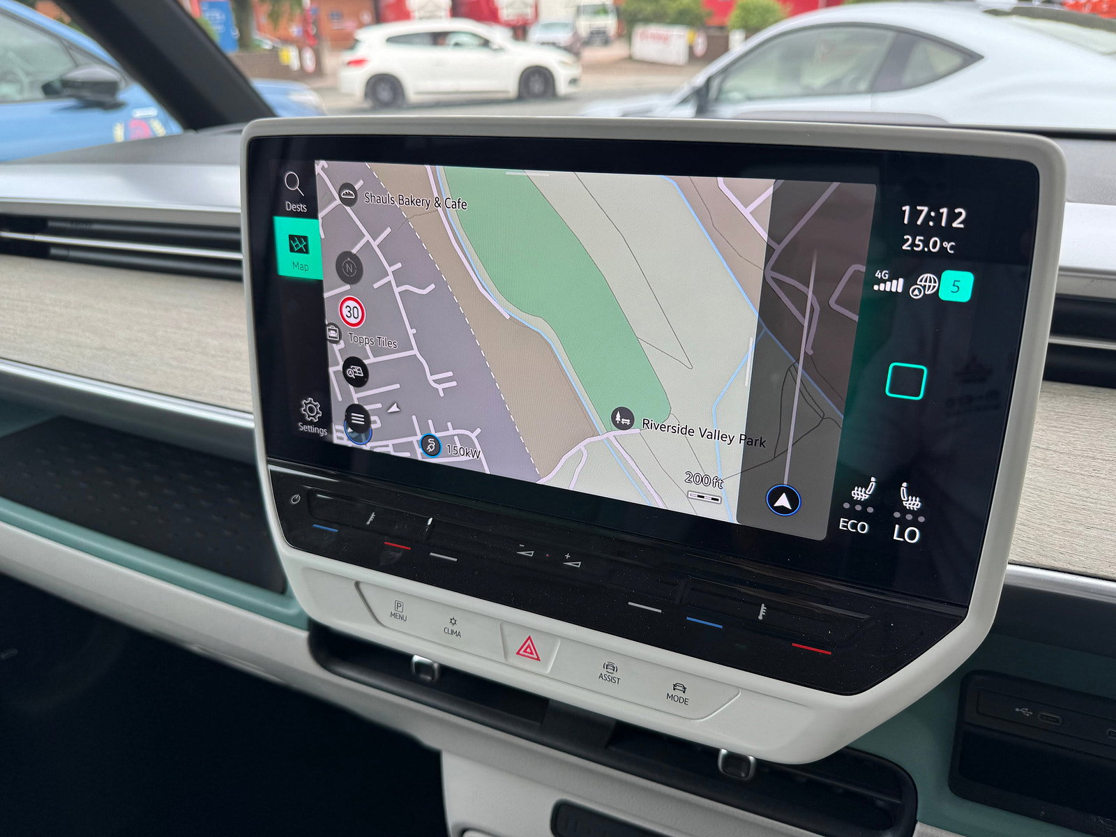 Volkswagen ID. Buzz Pro 77kWh 1ST Edition MPV 5dr Electric Auto (204 ps) 5dr Automatic 2023