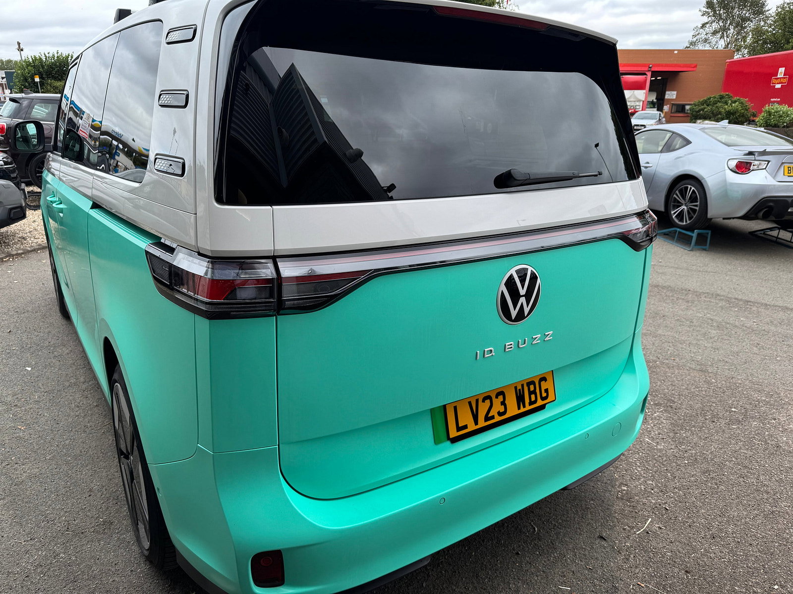 Volkswagen ID. Buzz Pro 77kWh 1ST Edition MPV 5dr Electric Auto (204 ps) 5dr Automatic 2023