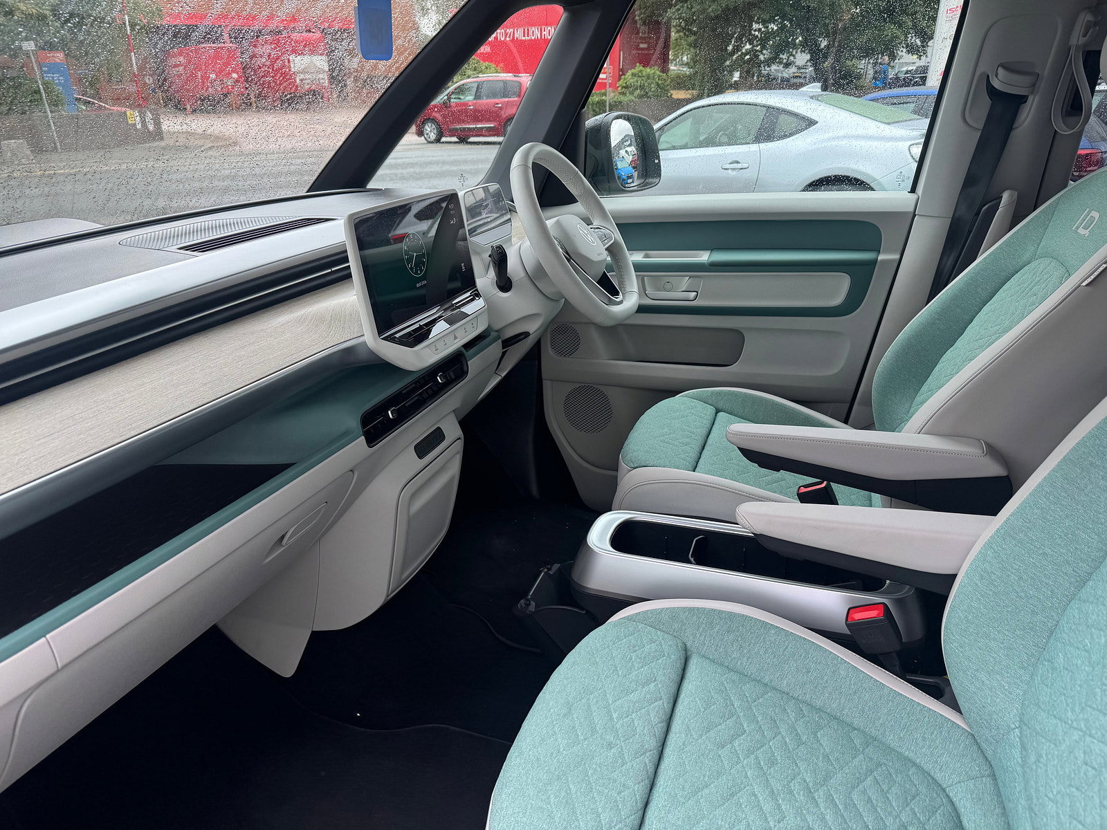 Volkswagen ID. Buzz Pro 77kWh 1ST Edition MPV 5dr Electric Auto (204 ps) 5dr Automatic 2023
