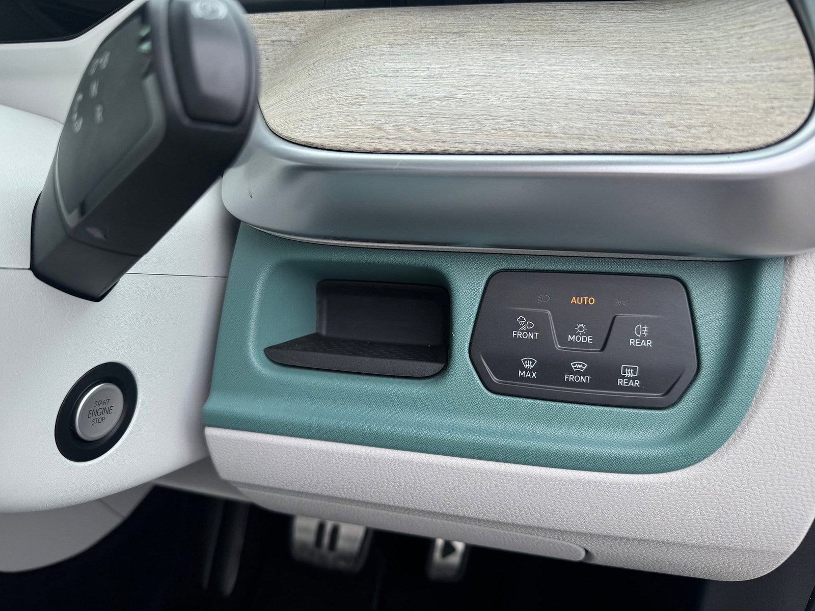 Volkswagen ID. Buzz Pro 77kWh 1ST Edition MPV 5dr Electric Auto (204 ps) 5dr Automatic 2023