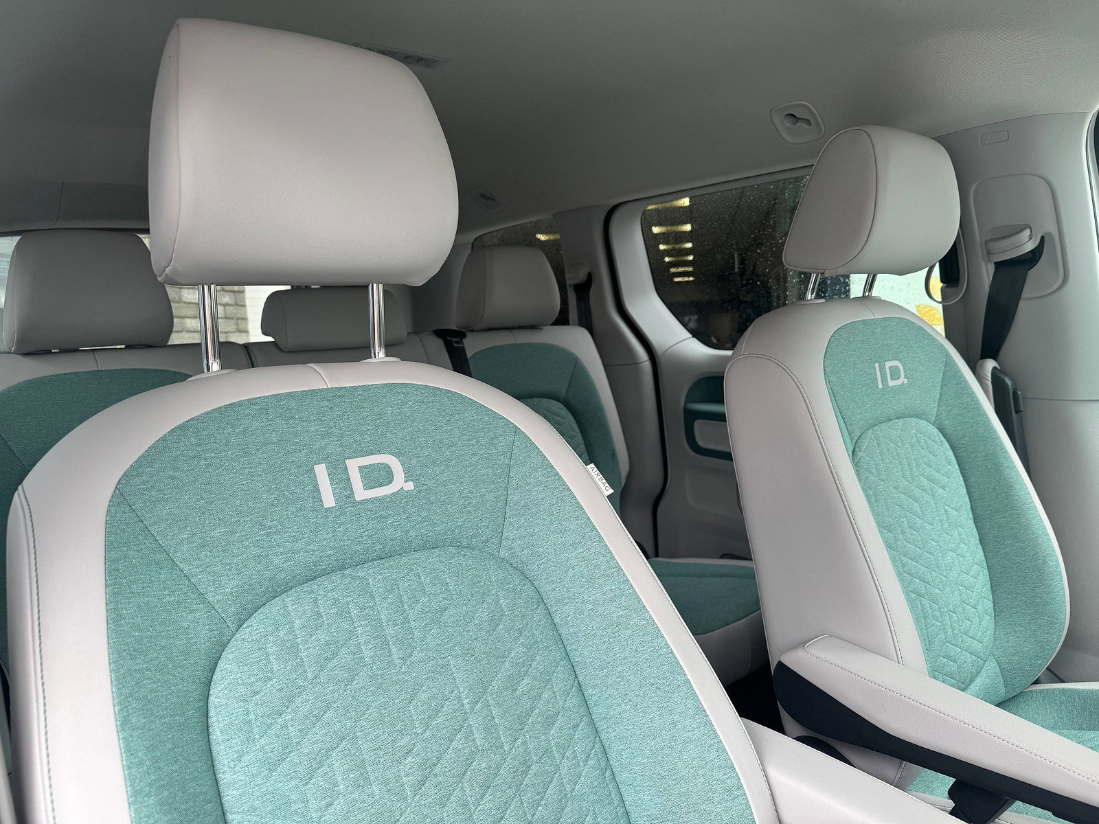 Volkswagen ID. Buzz Pro 77kWh 1ST Edition MPV 5dr Electric Auto (204 ps) 5dr Automatic 2023