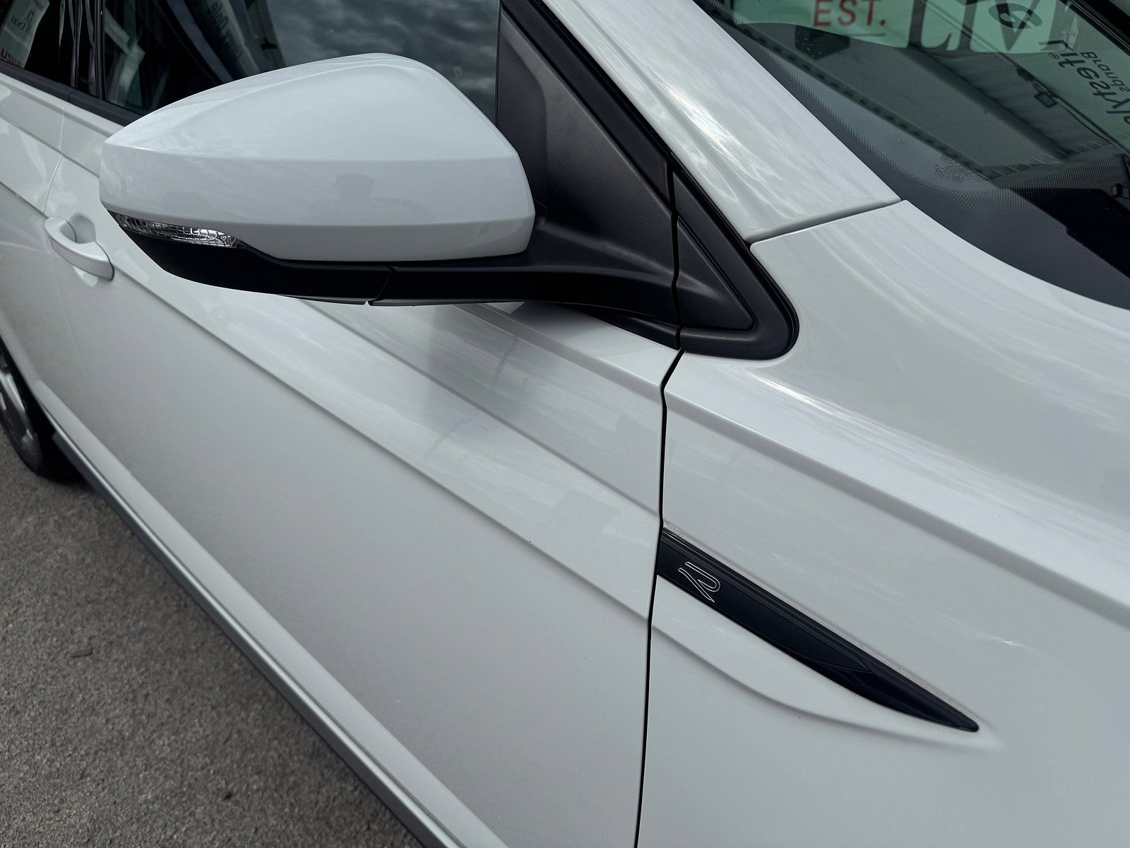 Volkswagen Polo 1.0 TSI R-Line Hatchback 5dr Petrol Manual Euro 6 (s/s) (95 ps) 5dr Manual 2022