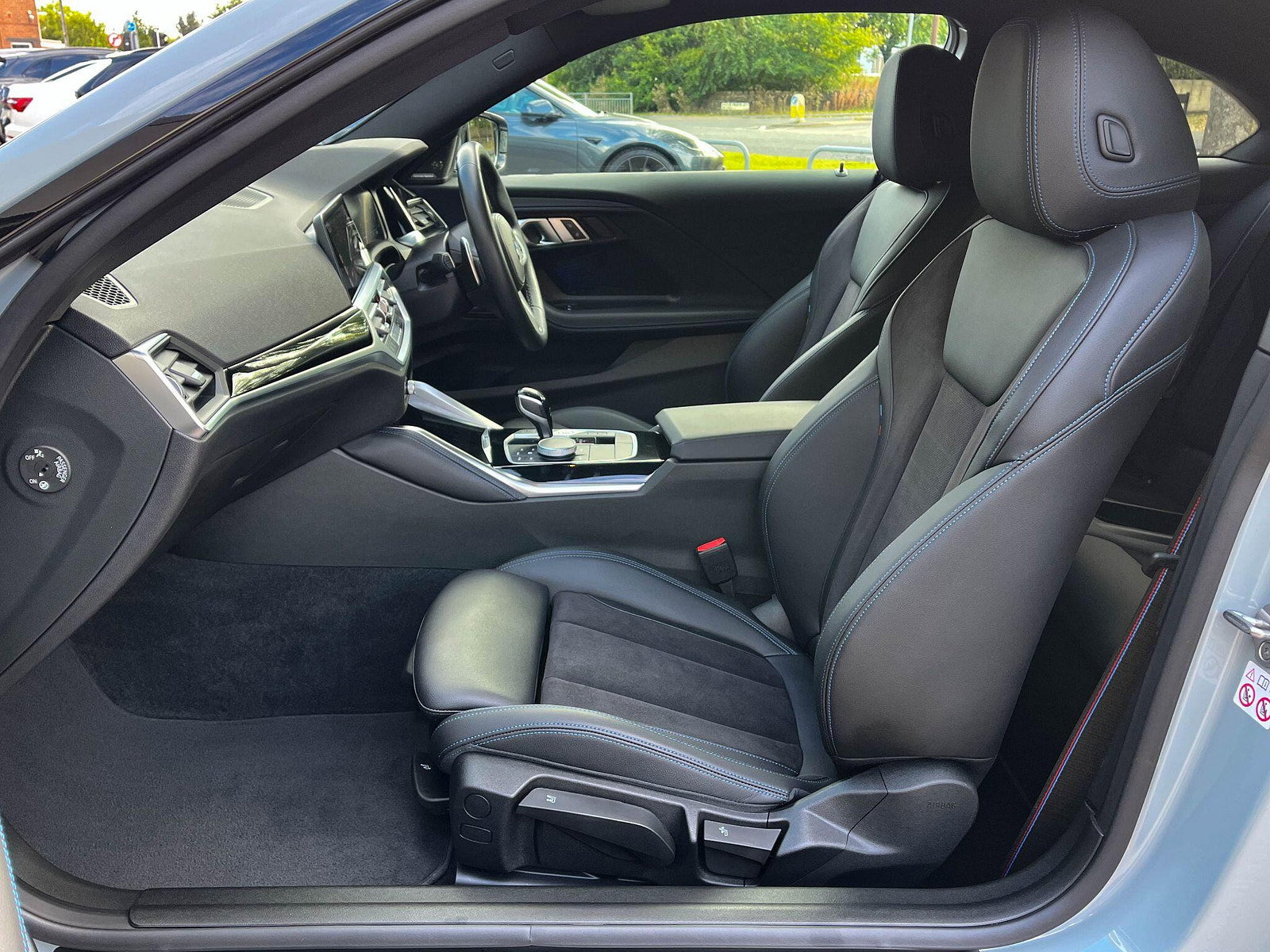 BMW 2 Series 2.0 220i M Sport Auto Euro 6 (s/s) 2dr 2dr Automatic 2022
