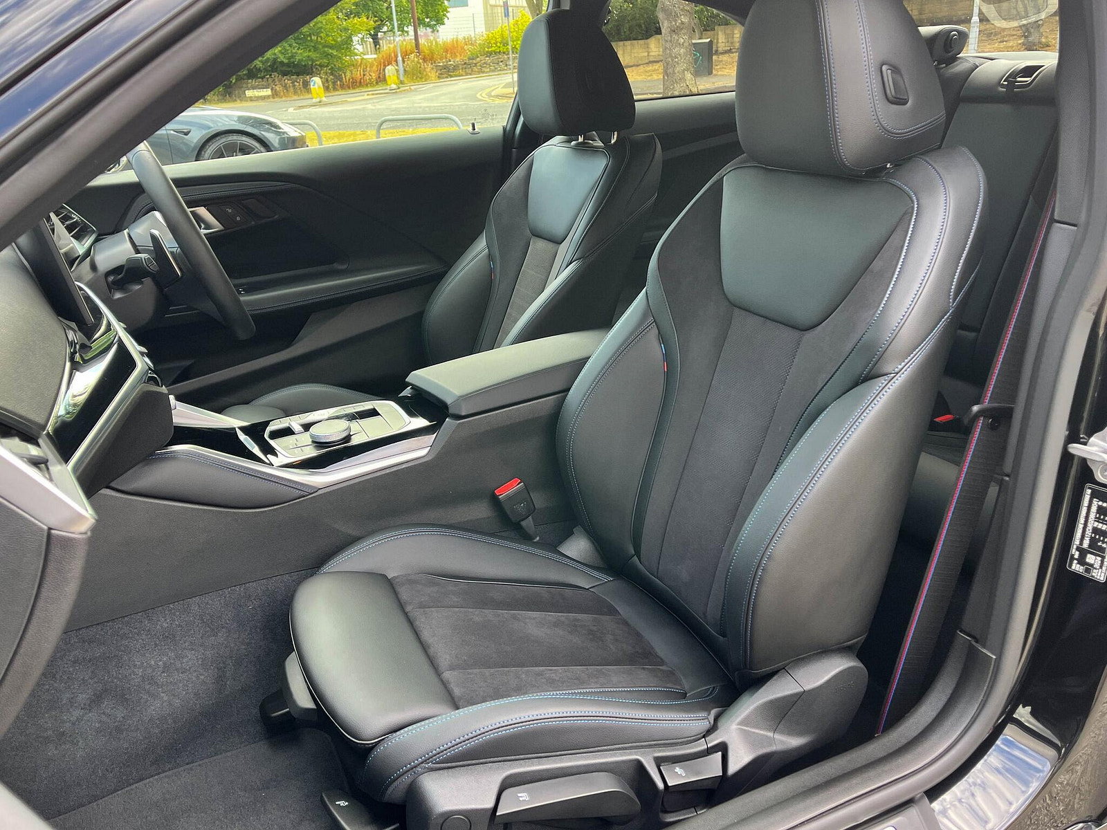 BMW 2 Series 220i M Sport Pro Pack Auto 184ps 2dr Automatic 2024