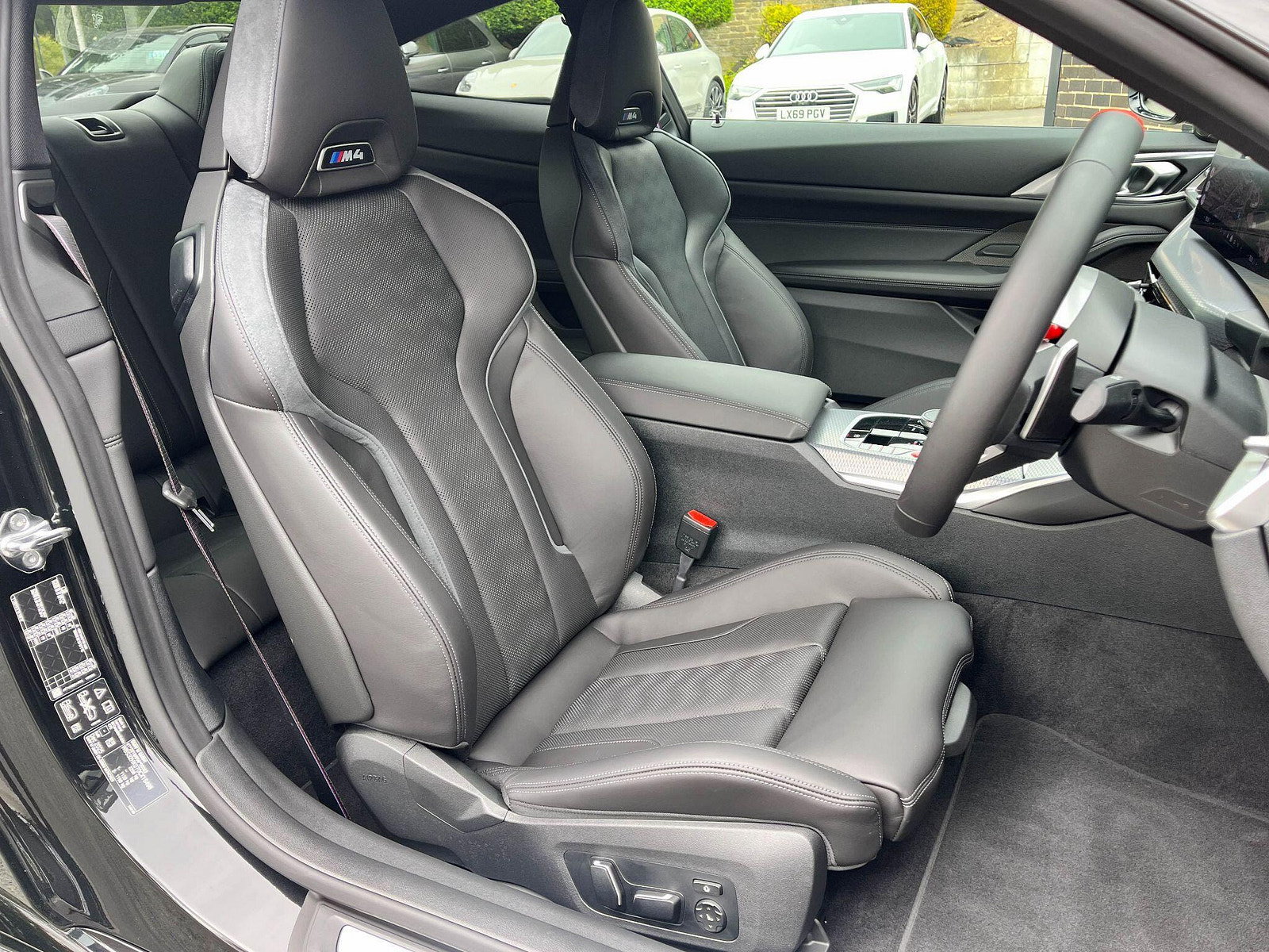 BMW M4 3.0 BiTurbo Competition xDrive M Steptronic 530ps 2dr Automatic 2026