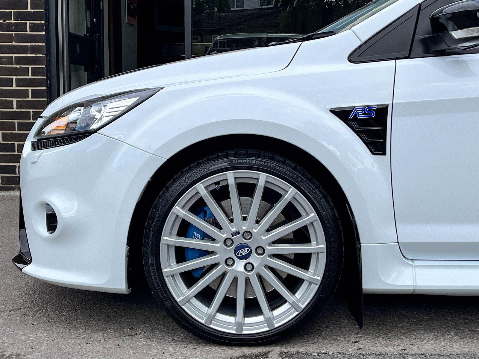 Ford Focus 2.5 RS 3dr 3dr Manual 2010