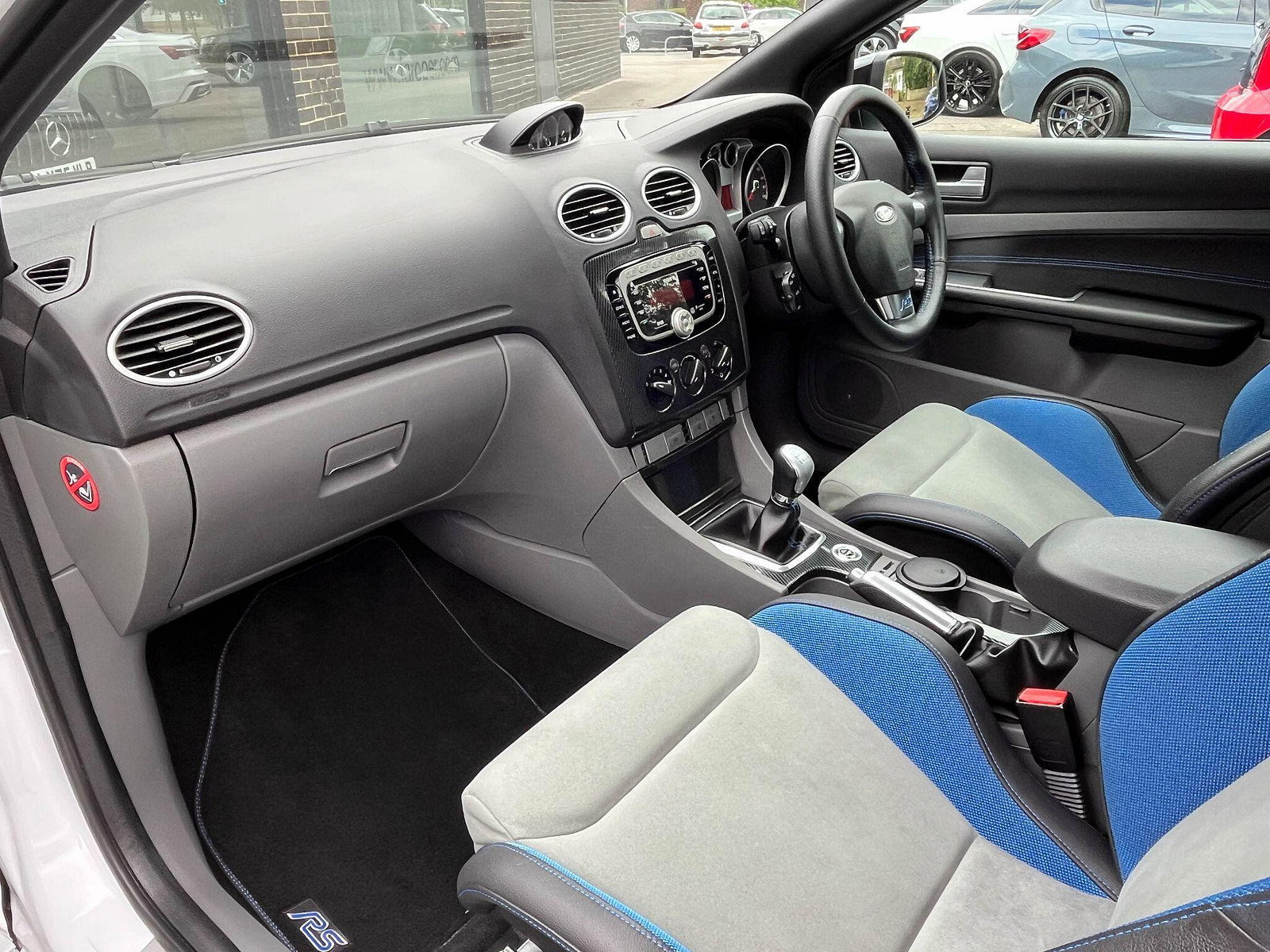 Ford Focus 2.5 RS 3dr 3dr Manual 2010