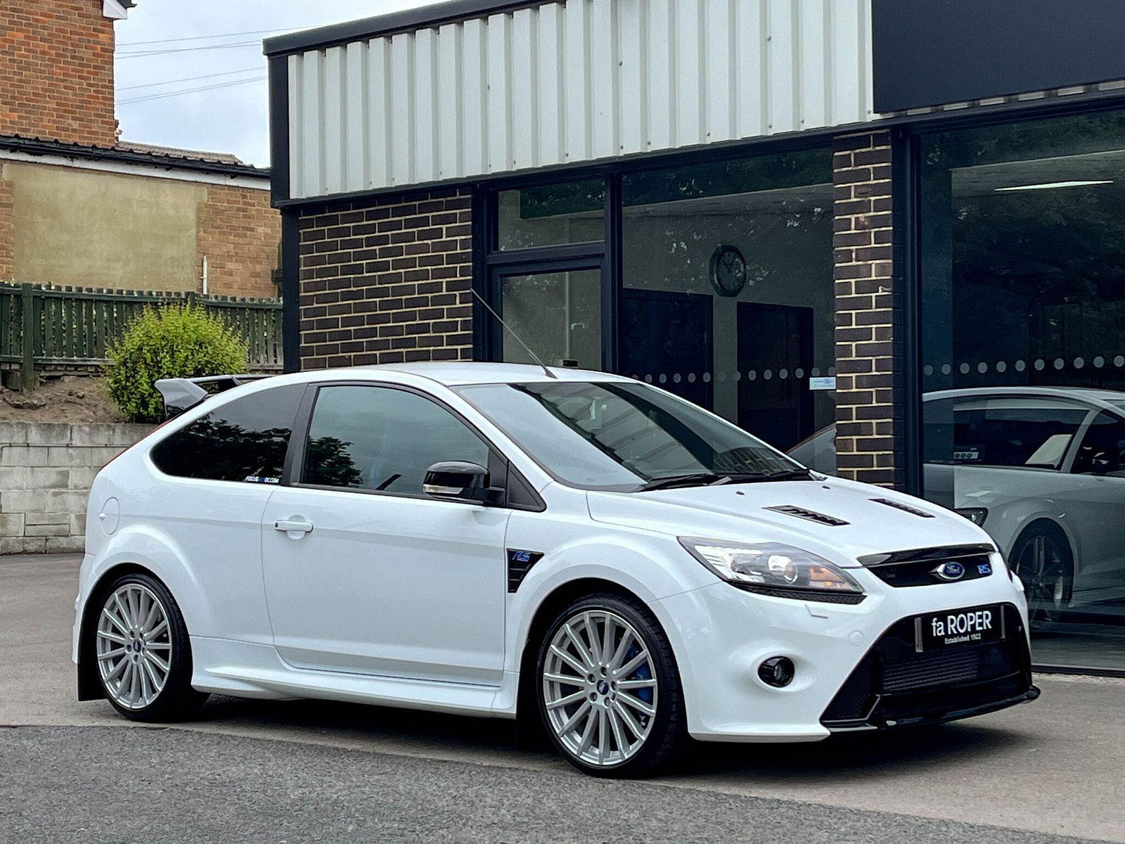 Ford Focus 2.5 RS 3dr 3dr Manual 2010