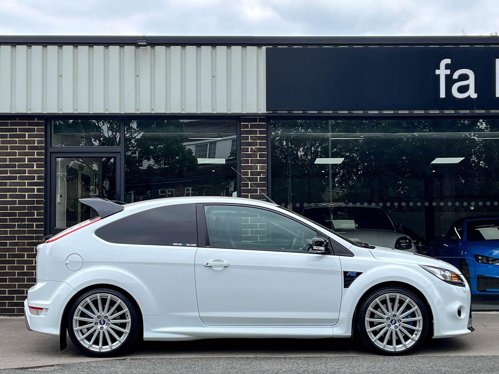Ford Focus 2.5 RS 3dr 3dr Manual 2010