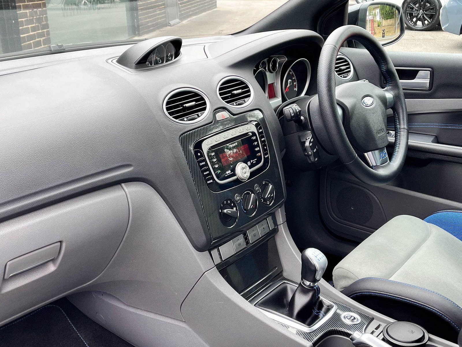 Ford Focus 2.5 RS 3dr 3dr Manual 2010