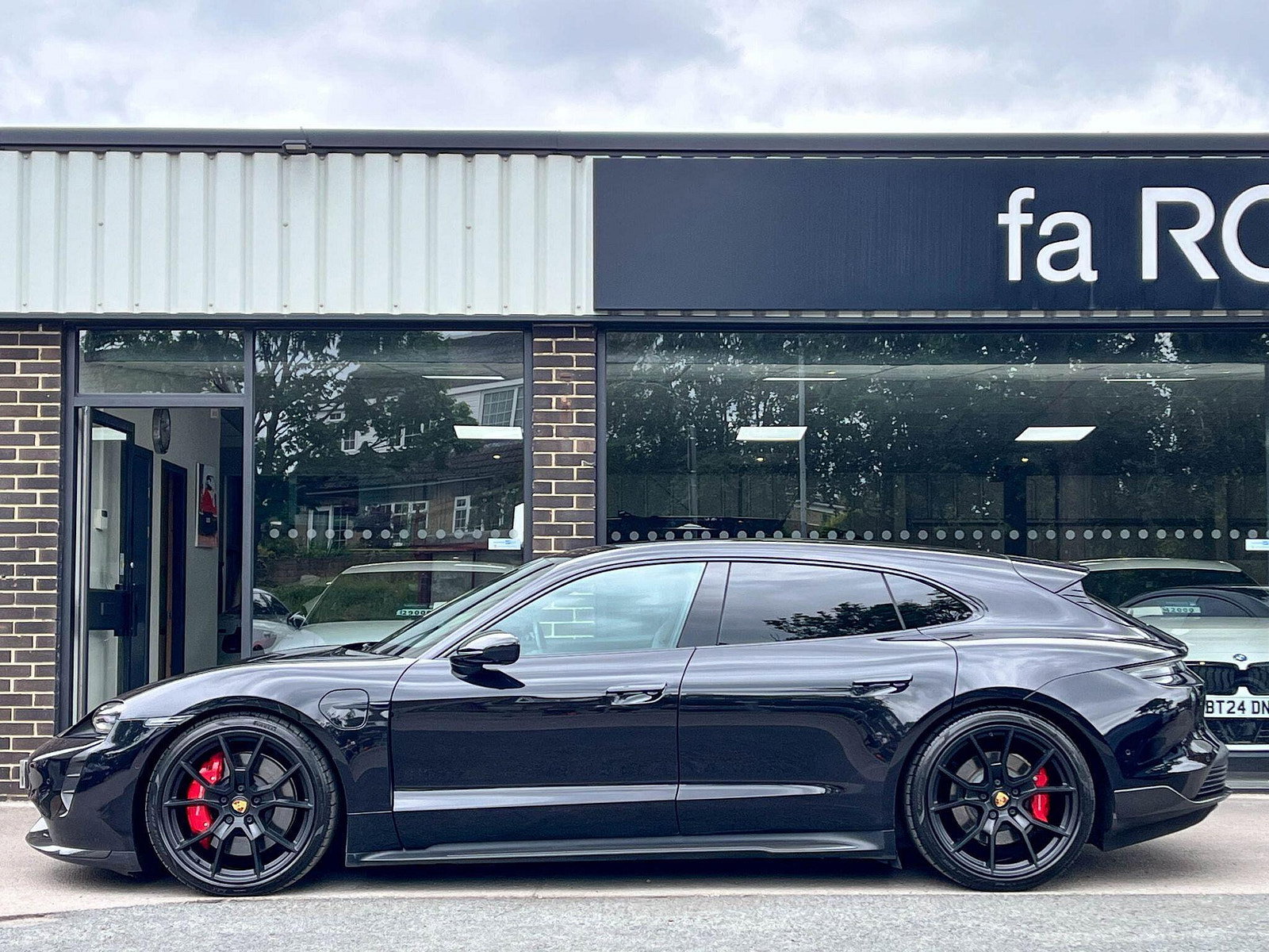 Porsche Taycan Sport Turismo GTS Performance Plus 93.4kWh 4WD Auto 598ps 5dr Automatic 2023