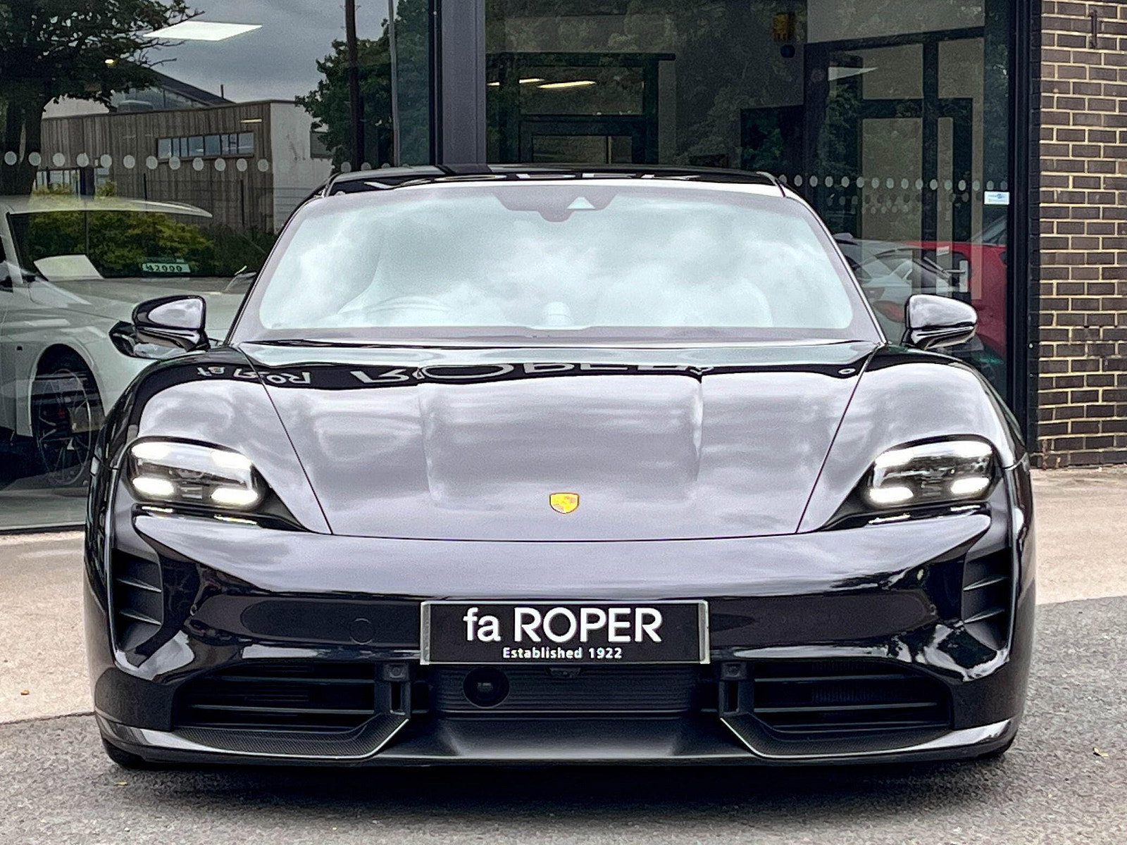 Porsche Taycan Sport Turismo GTS Performance Plus 93.4kWh 4WD Auto 598ps 5dr Automatic 2023