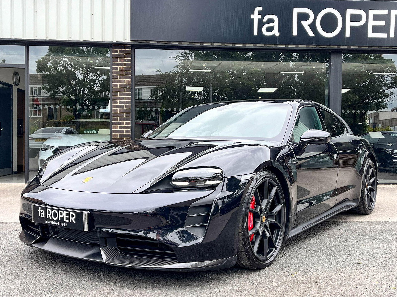 Porsche Taycan Sport Turismo GTS Performance Plus 93.4kWh 4WD Auto 598ps 5dr Automatic 2023