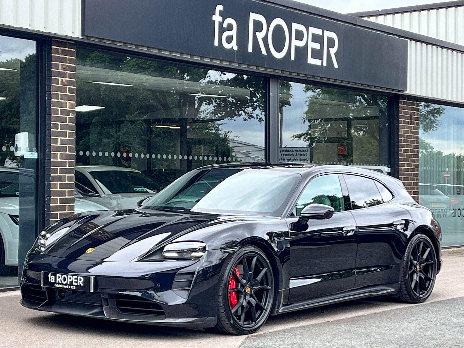 Porsche Taycan Sport Turismo GTS Performance Plus 93.4kWh 4WD Auto 598ps 5dr Automatic 2023