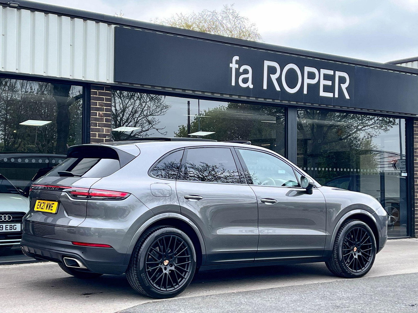 Porsche Cayenne 3.0T V6 4WD SUV Tiptronic Auto 340ps 5dr Automatic 2021