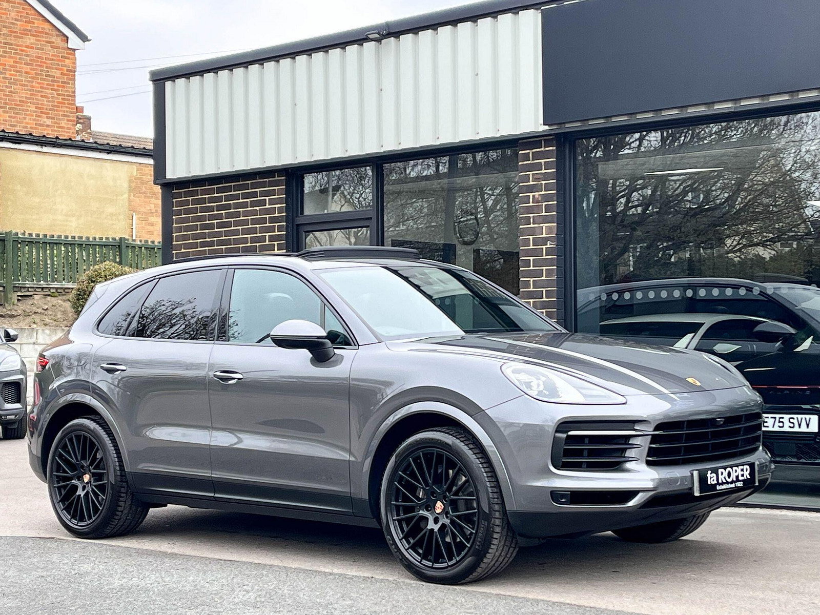 Porsche Cayenne 3.0T V6 4WD SUV Tiptronic Auto 340ps 5dr Automatic 2021