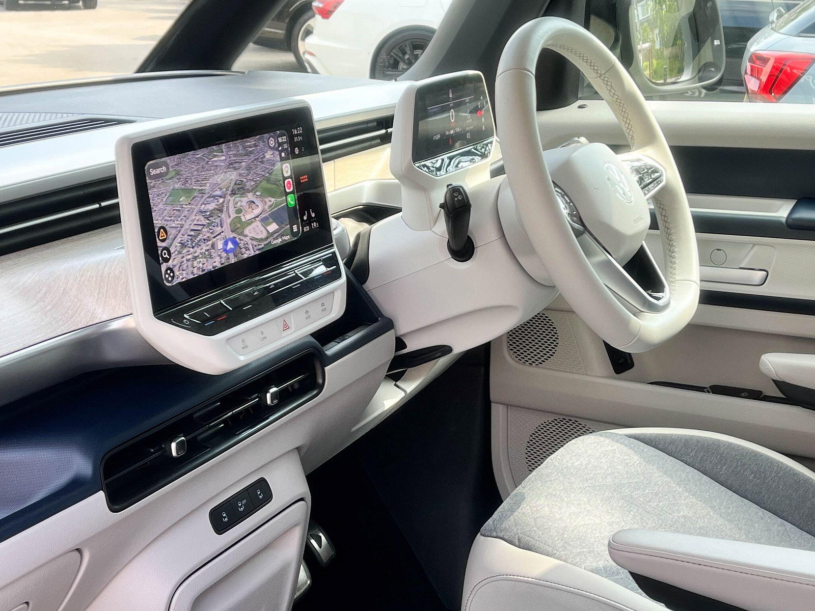 Volkswagen ID. Buzz Pro 77kWh Style Auto 5dr 5dr Automatic 2023