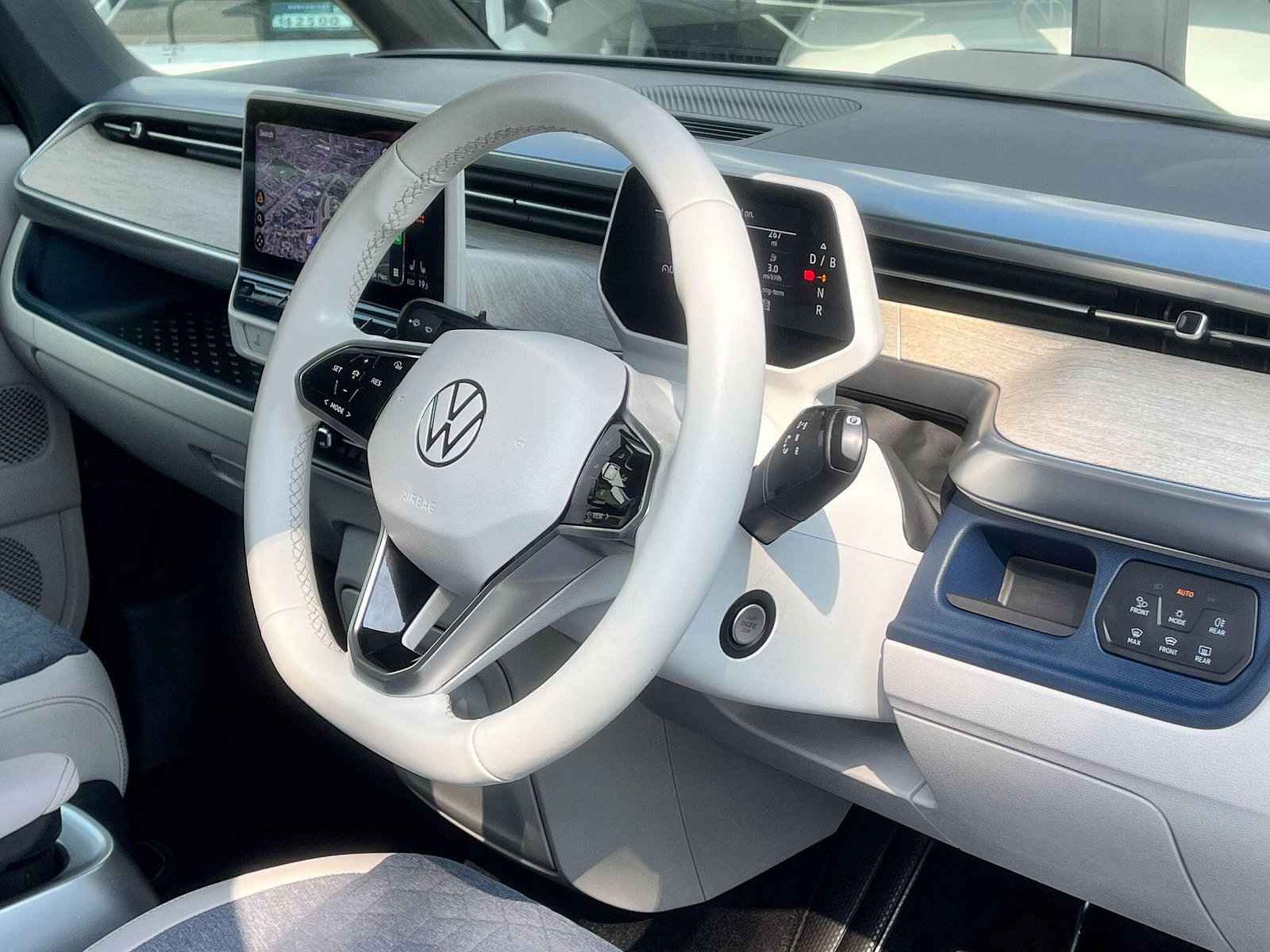 Volkswagen ID. Buzz Pro 77kWh Style Auto 5dr 5dr Automatic 2023