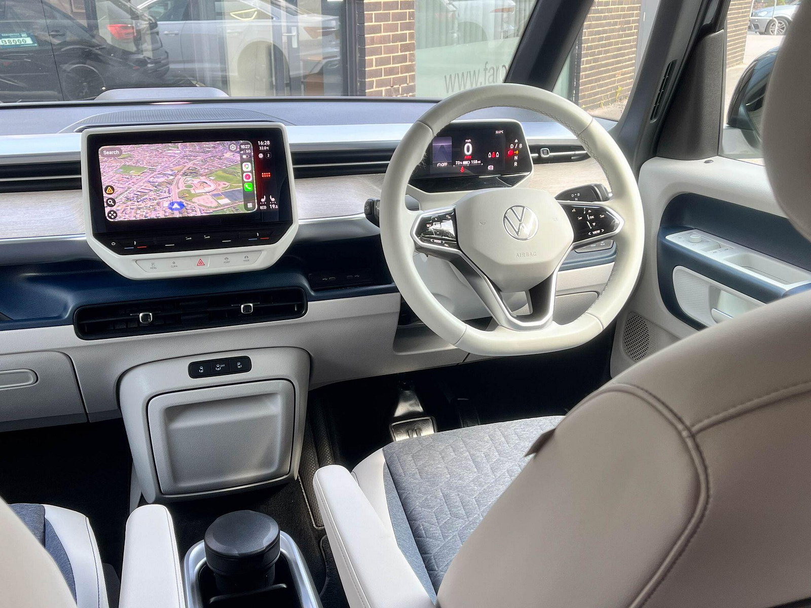 Volkswagen ID. Buzz Pro 77kWh Style Auto 5dr 5dr Automatic 2023