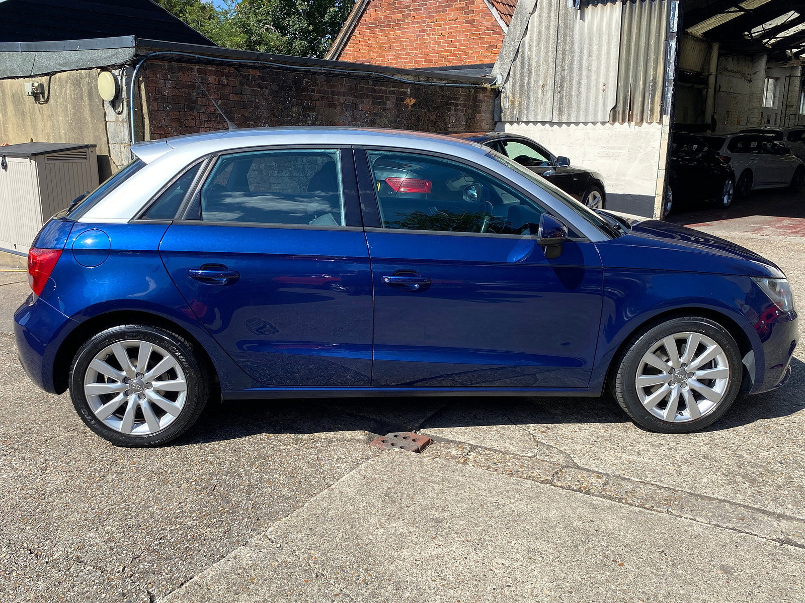 Audi A1 1.6 TDI Sport Sportback 5dr Diesel Manual Euro 5 (s/s) (105 ps) 5dr Manual 2012