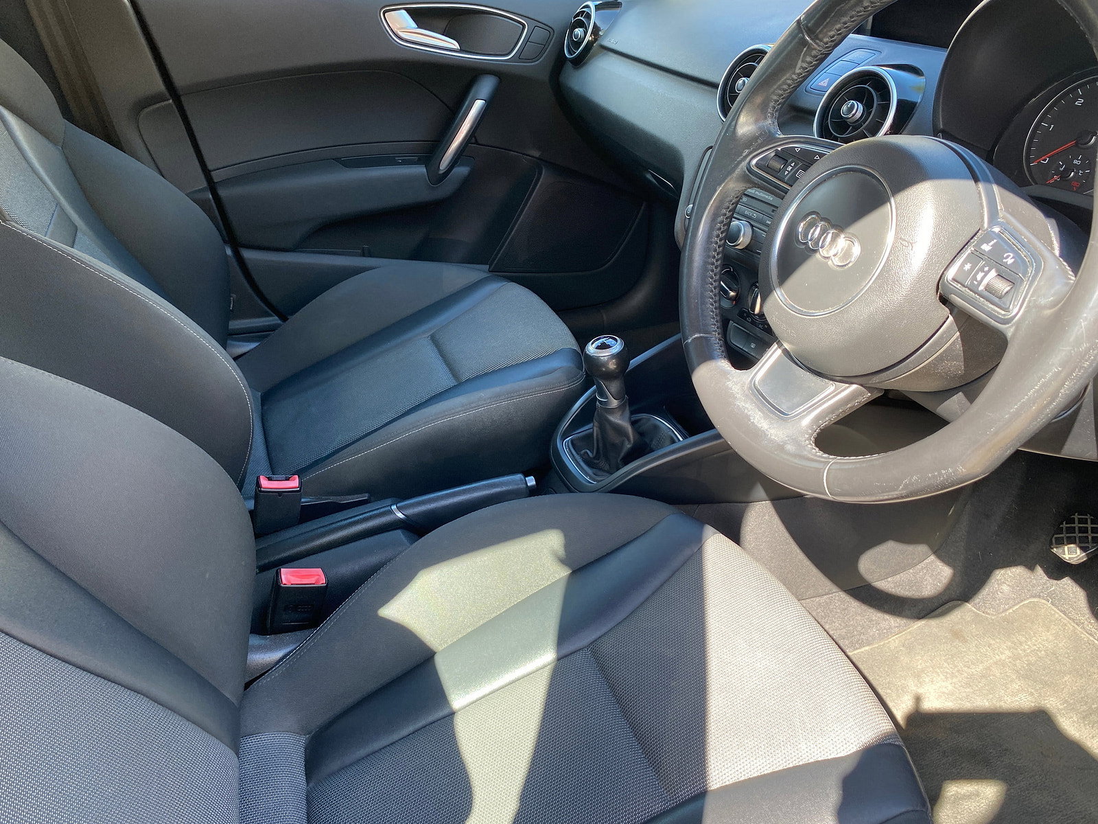 Audi A1 1.6 TDI Sport Sportback 5dr Diesel Manual Euro 5 (s/s) (105 ps) 5dr Manual 2012