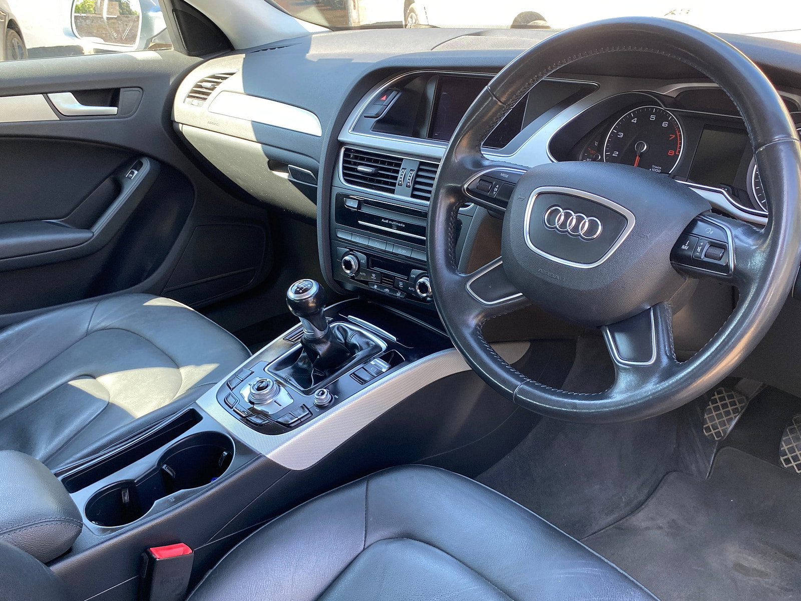 Audi A4 Avant 1.8 TFSI SE Technik Estate 5dr Petrol Manual Euro 6 (s/s) (170 ps) 5dr Manual 2015