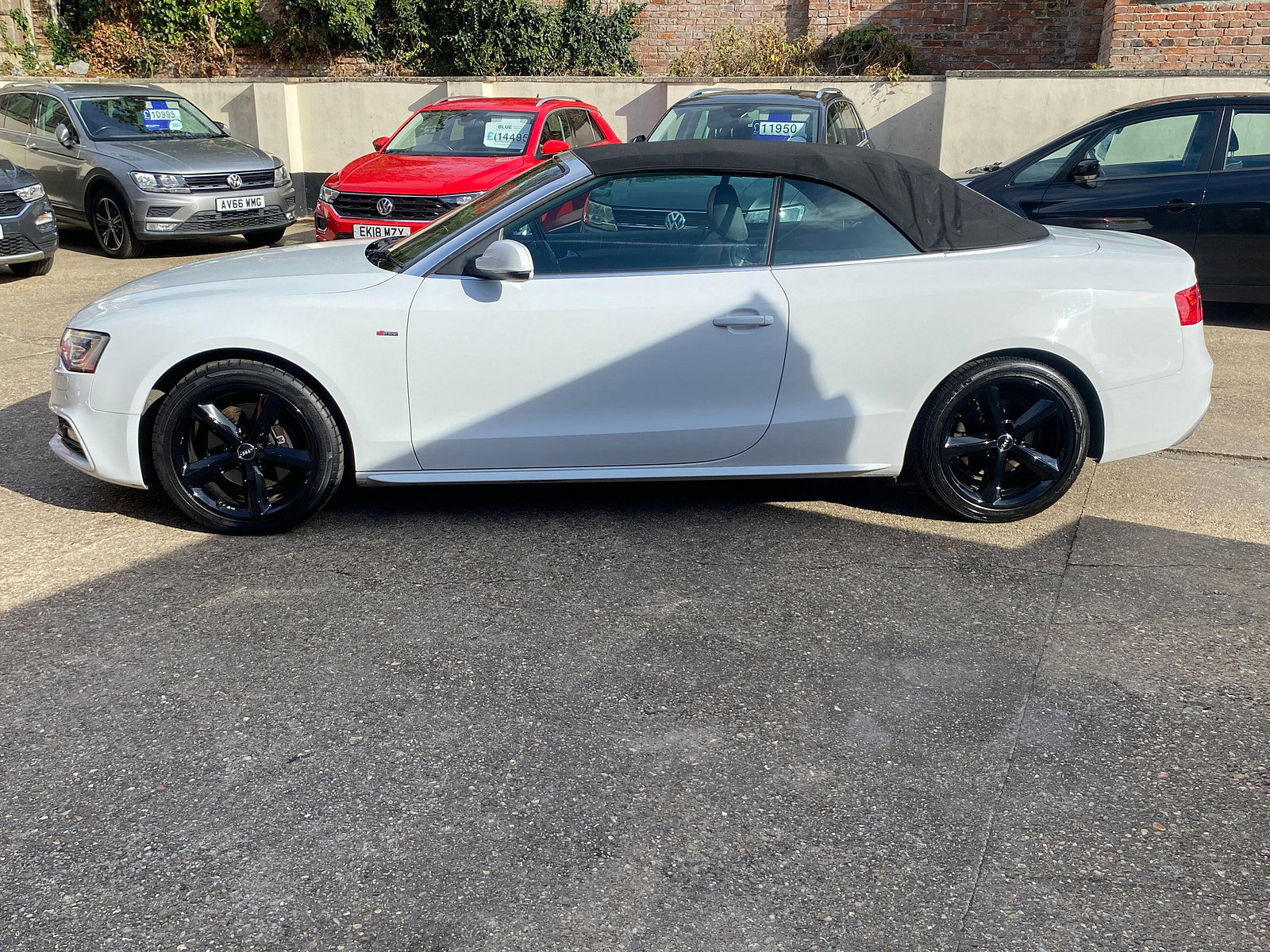 Audi A5 Cabriolet 2.0 TFSI S line Convertible 2dr Petrol Multitronic Euro 5 (s/s) (211 ps) 2dr Automatic 2012