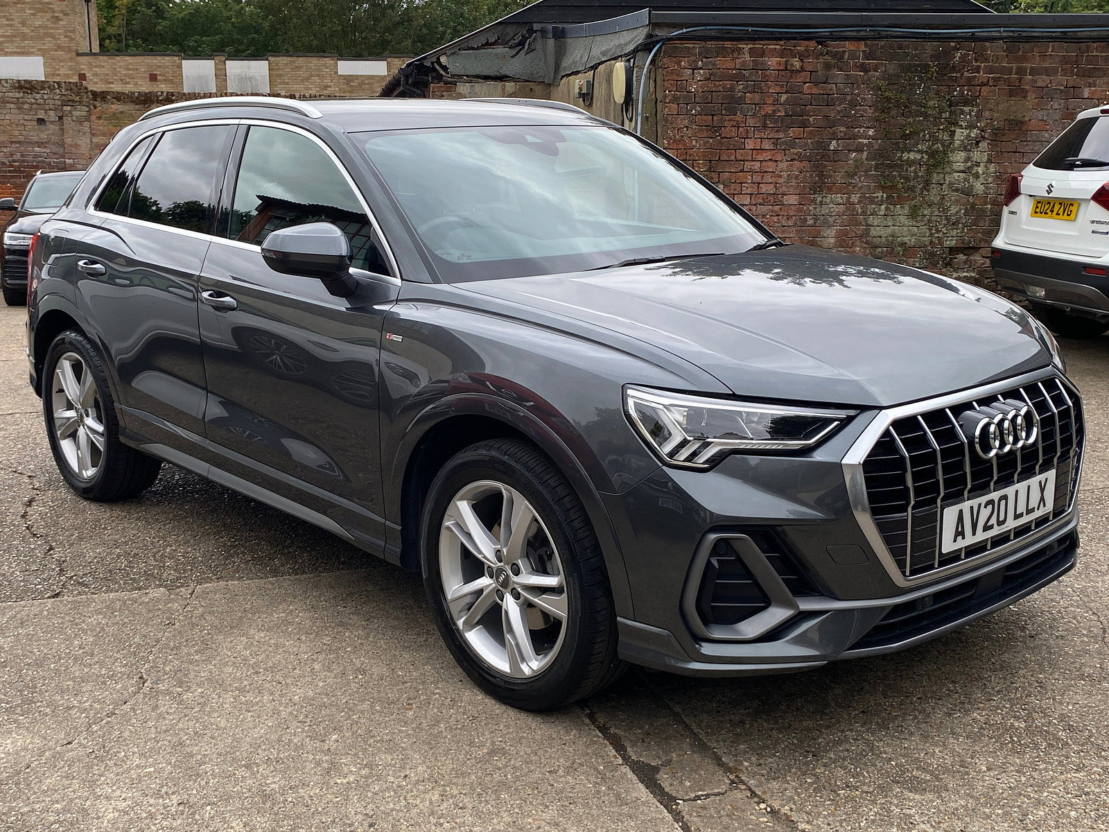 Audi Q3 1.5 TFSI CoD 35 S line SUV 5dr Petrol S Tronic Euro 6 (s/s) (150 ps) 5dr Automatic 2020